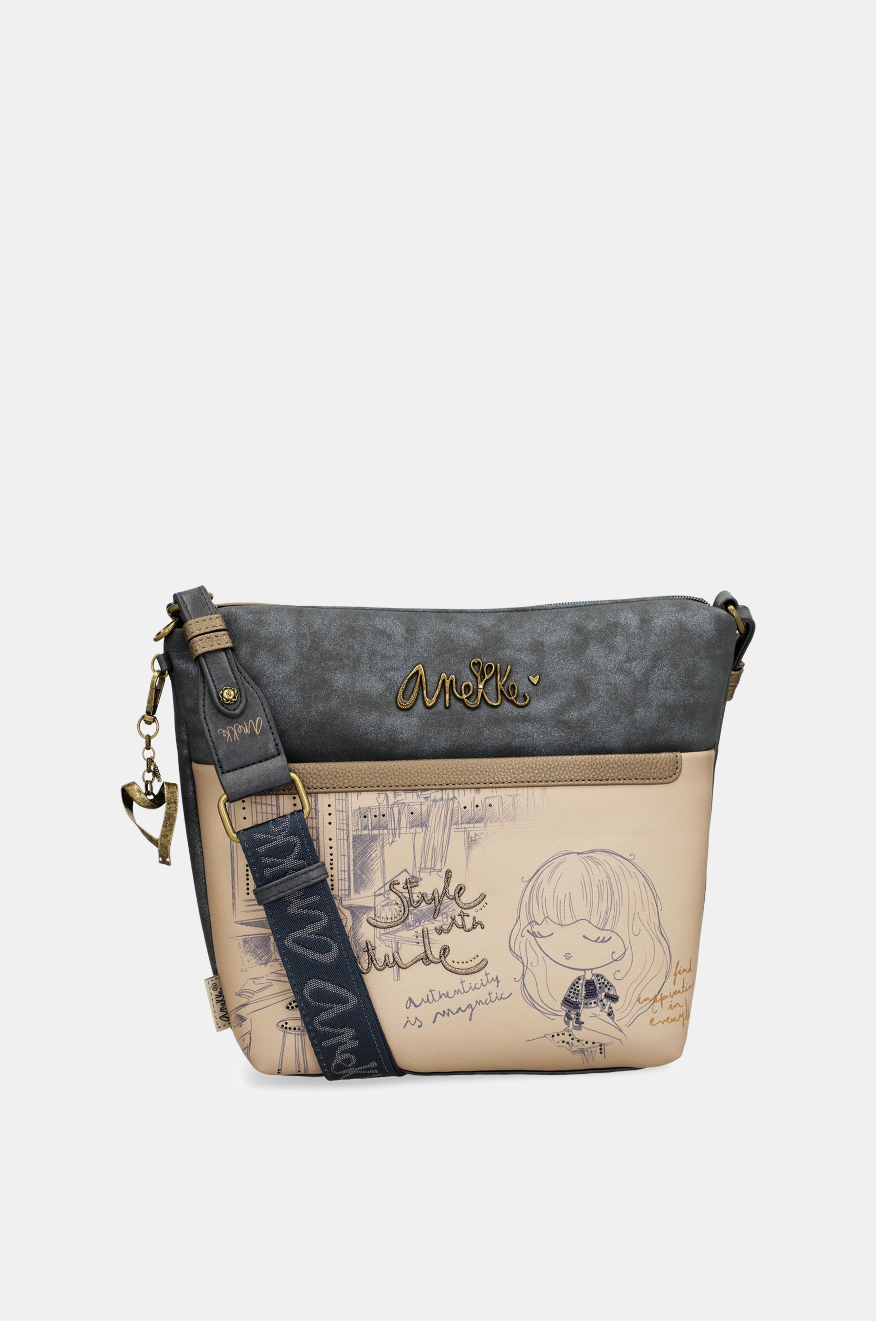 Studio large crossbody bag with front pocket