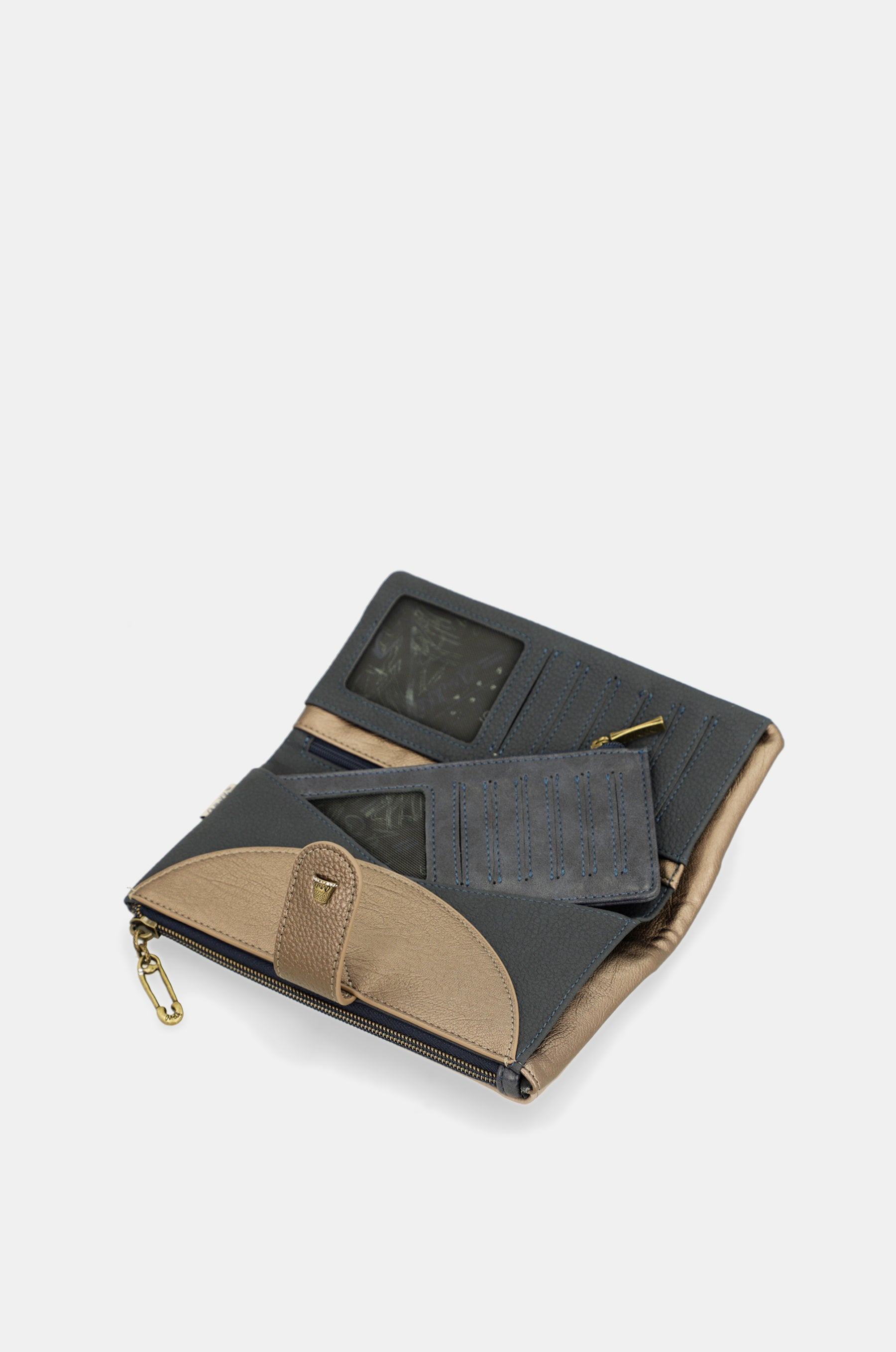Studio flexible large RFID wallet