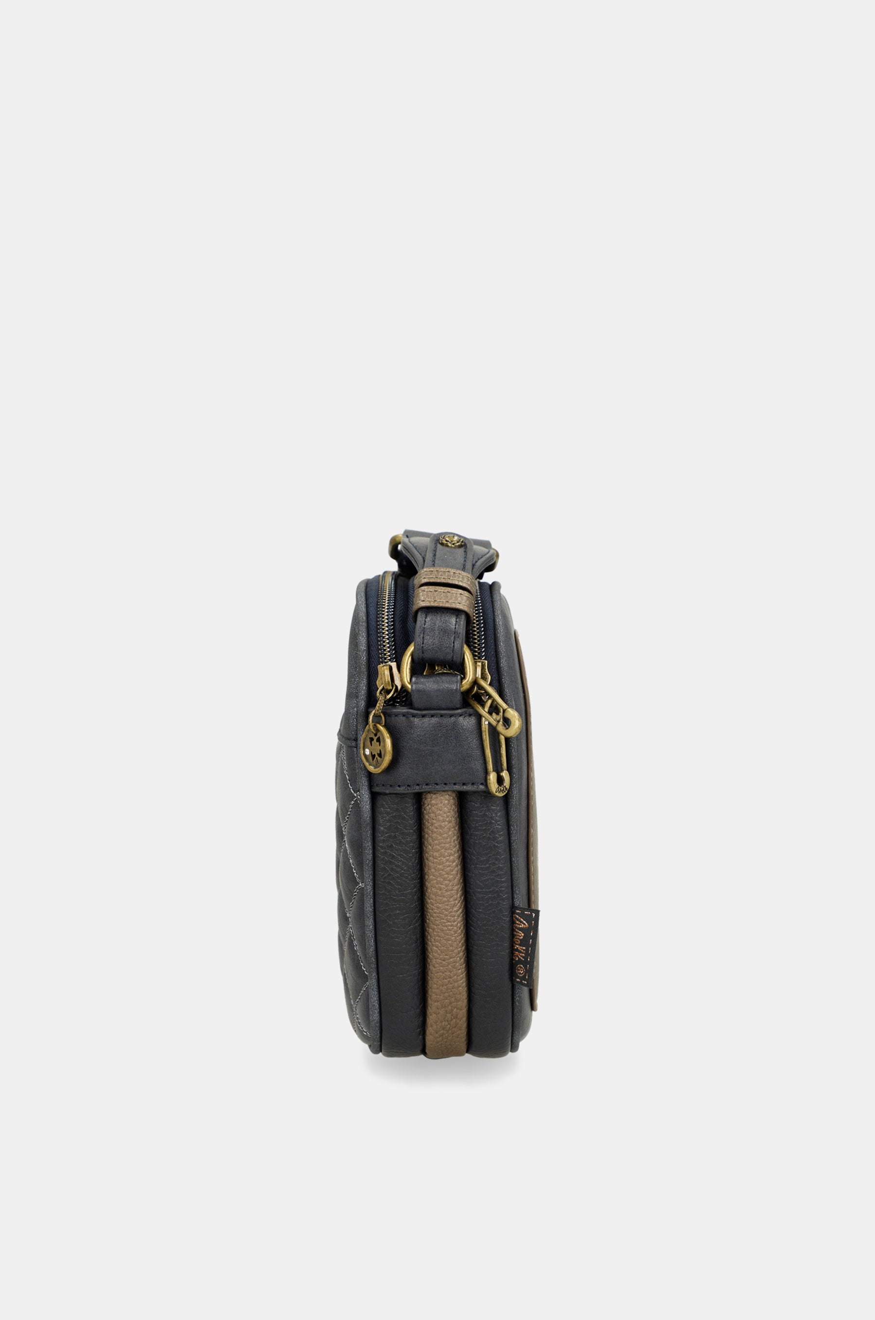 Boutique 3-compartment crossbody bag
