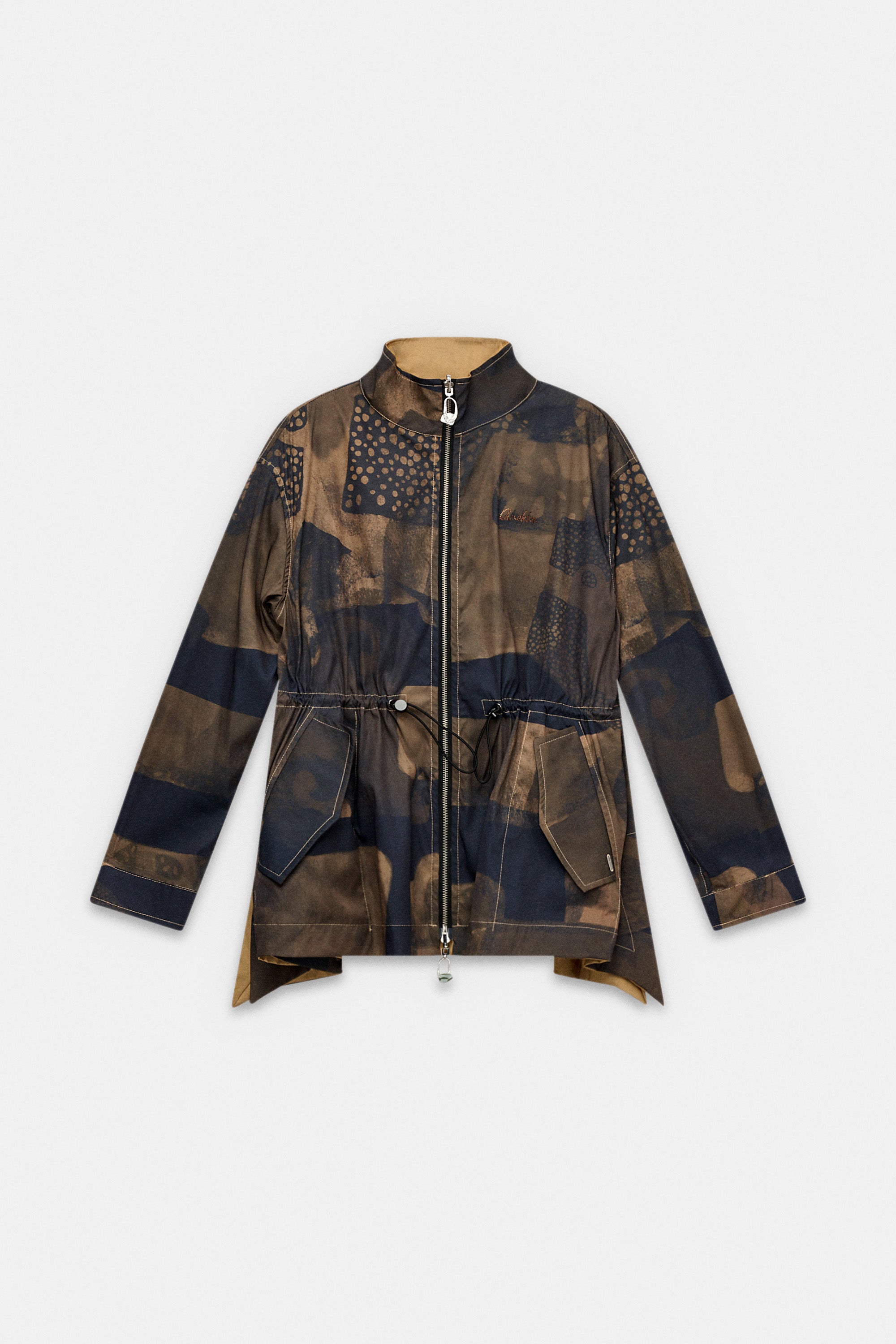 Lightweight reversible jacket
