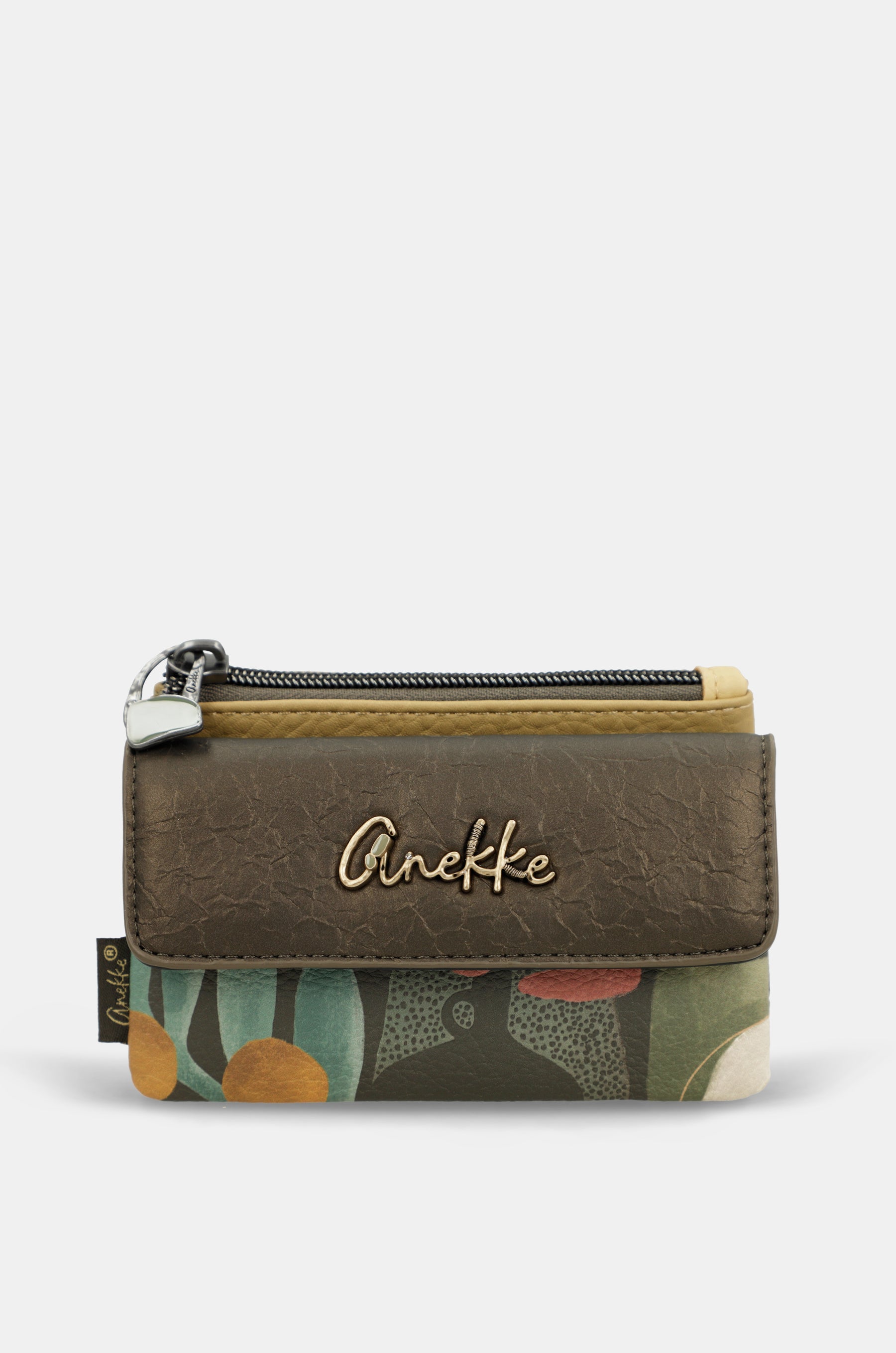 Purse Amphora with flap