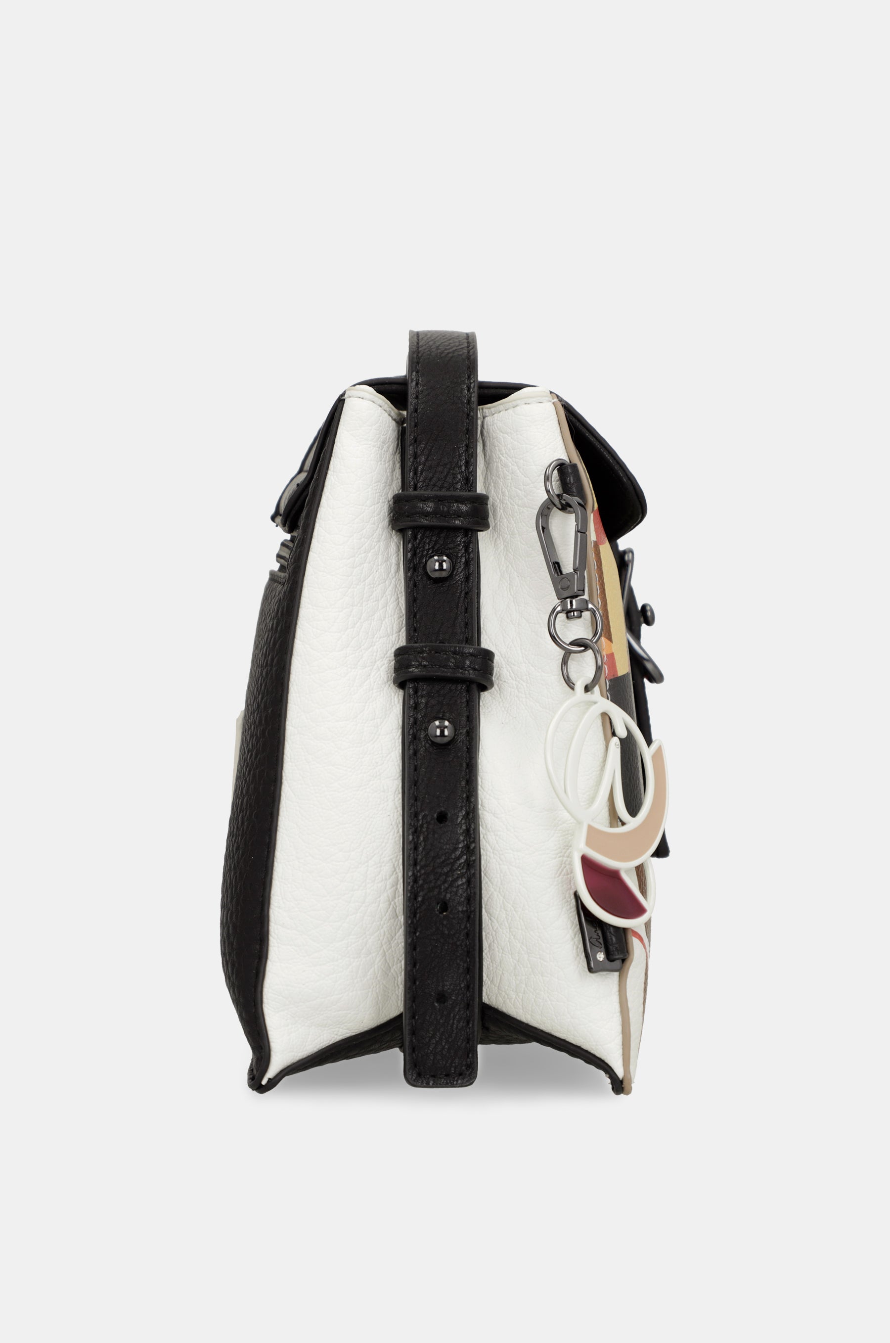 Crossbody bag Eikon with flap