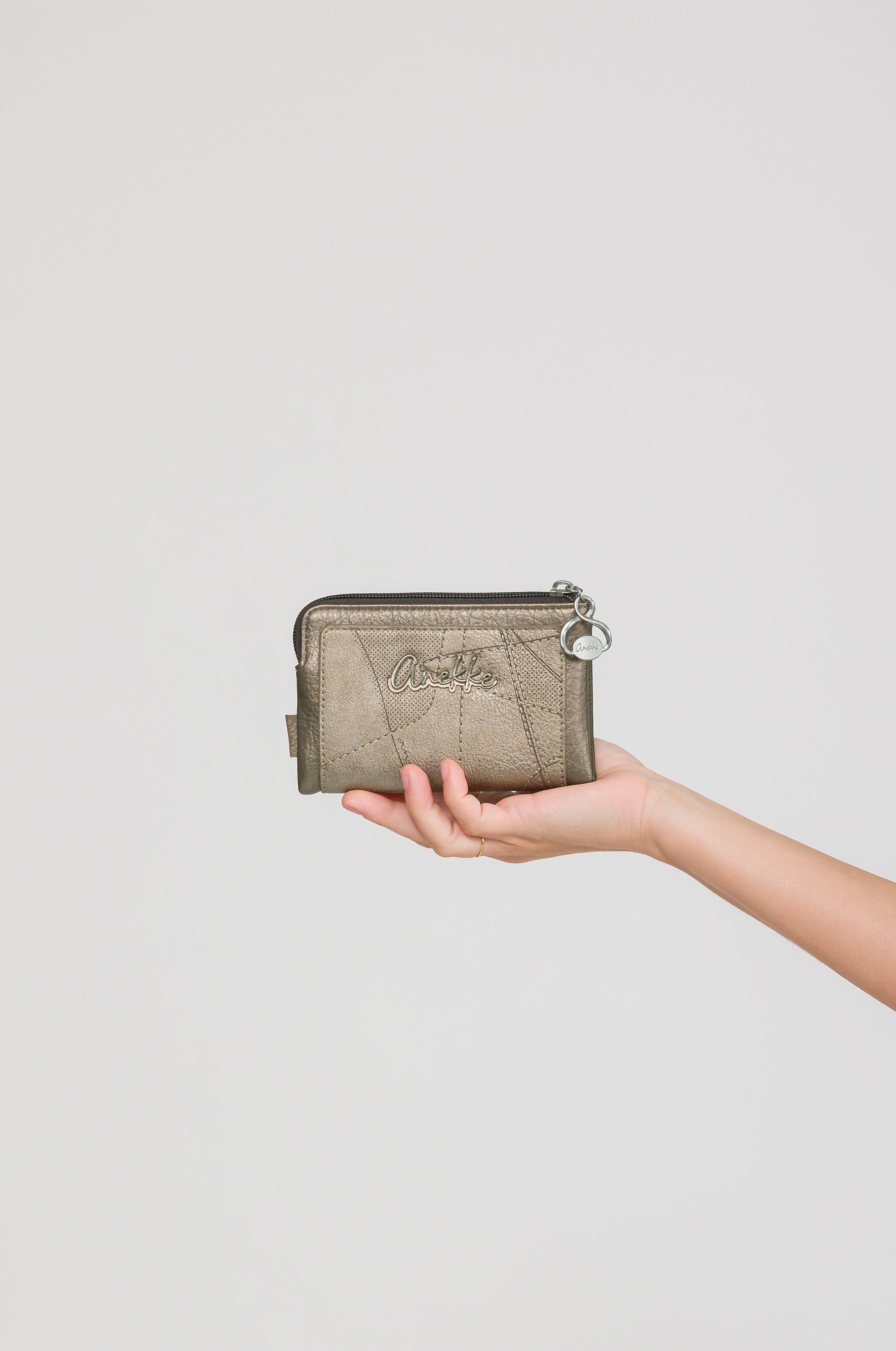 Medium soft RFID wallet Auralis