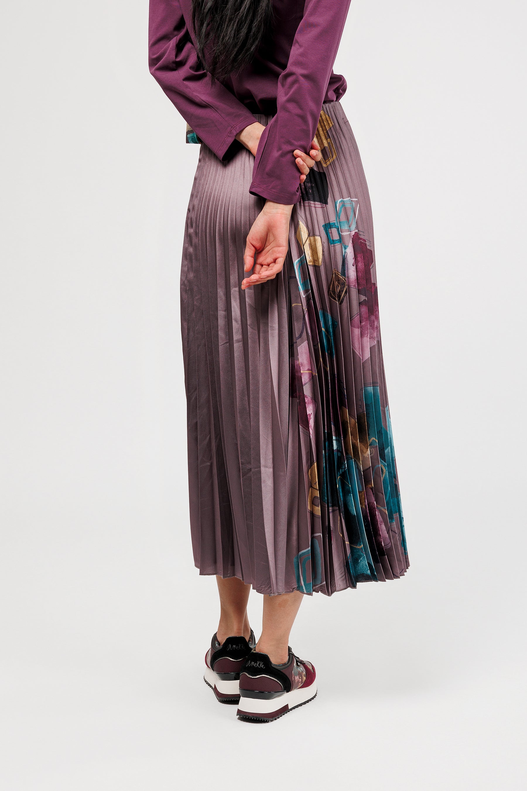 Purple pleated skirt