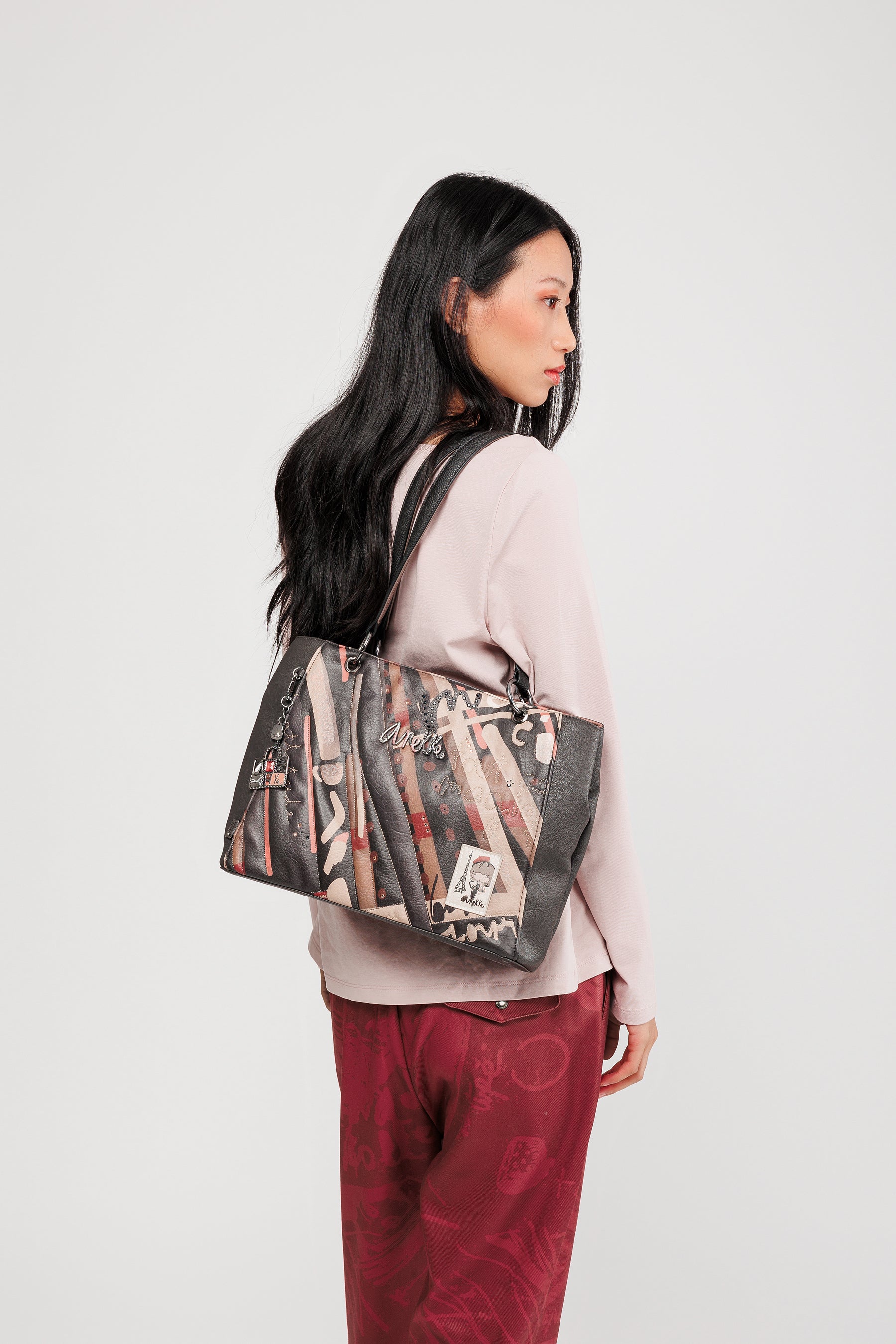 Parisian tote bag