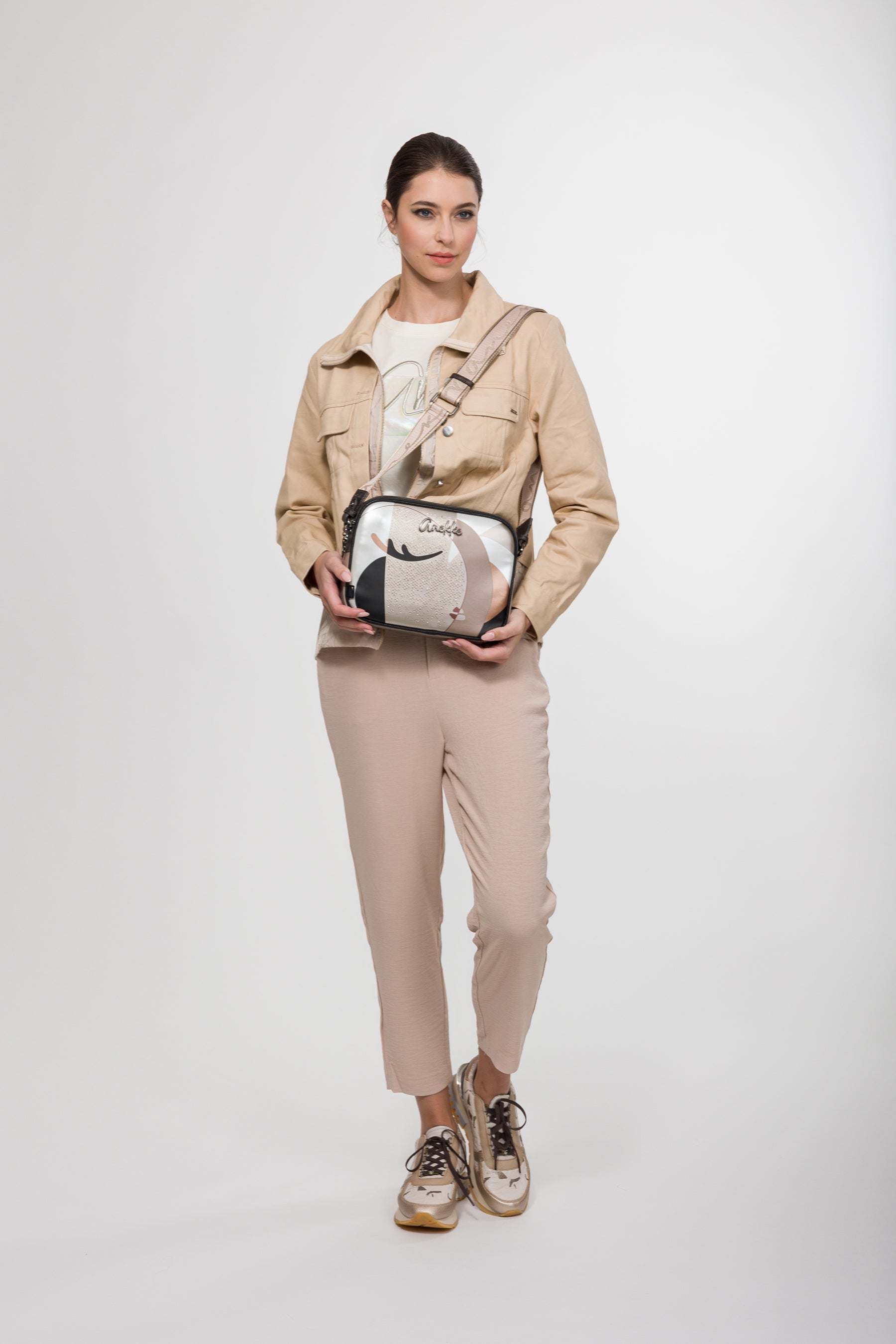 Medium crossbody bag Eikon