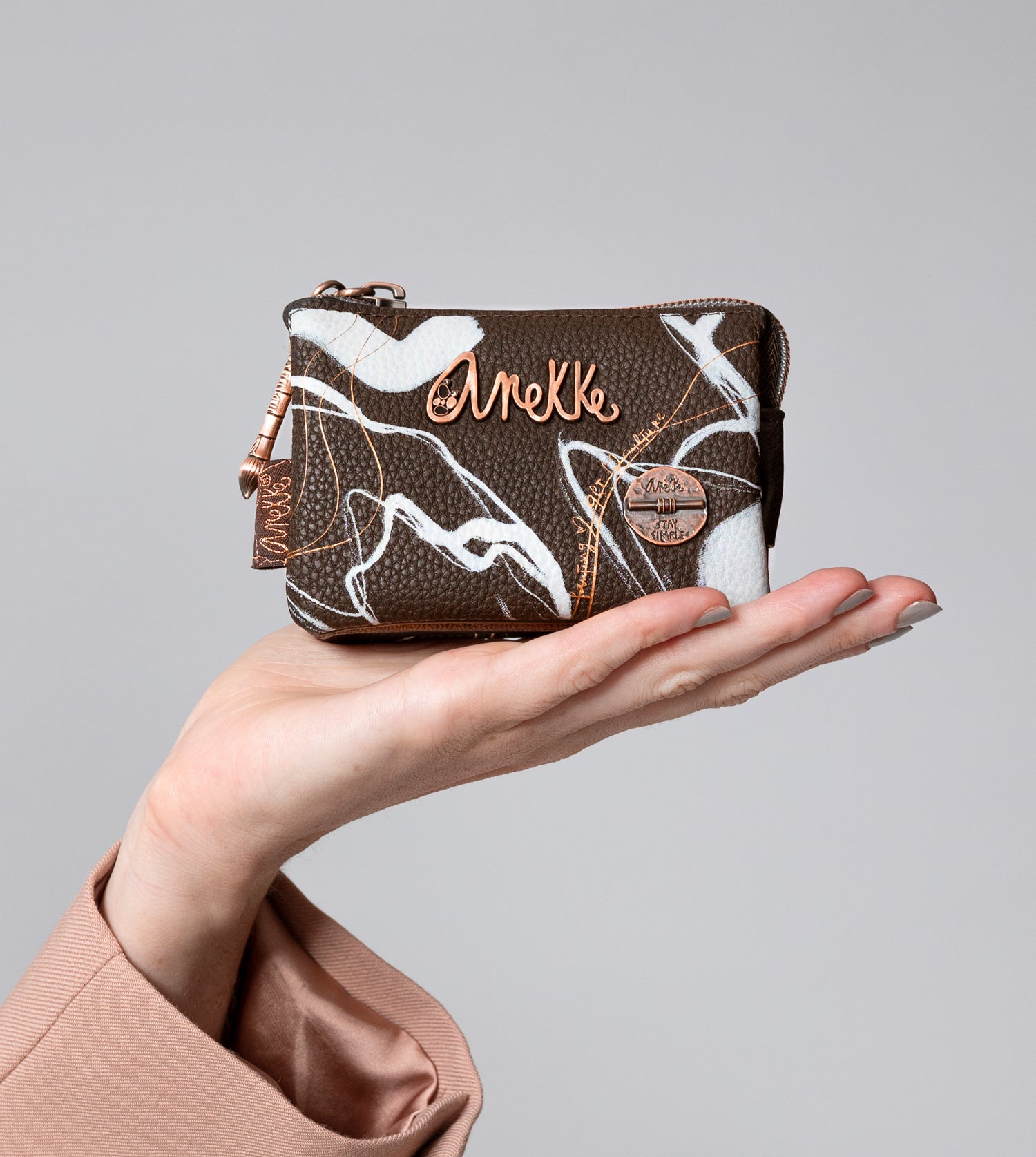 Nature Shodō brown 3 compartment purse