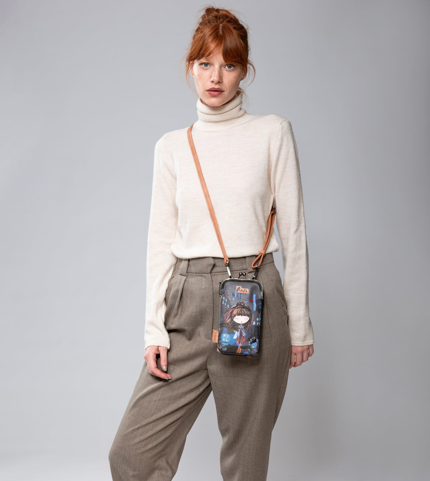 Contemporary 3 in 1 messenger and wallet bag Contemporary