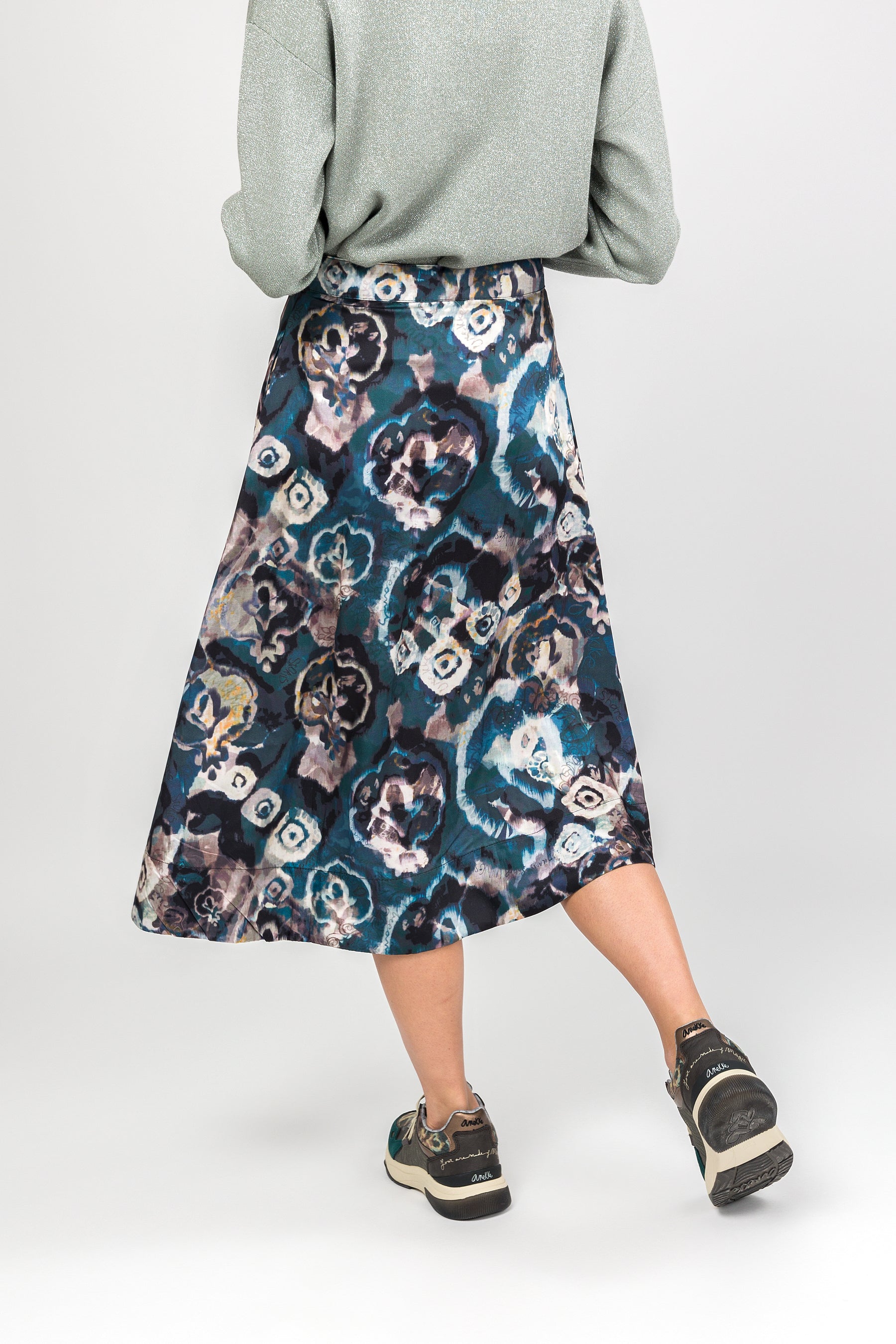 Real printed skirt