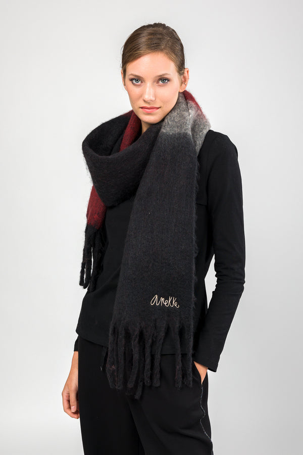 Printed fringed scarf