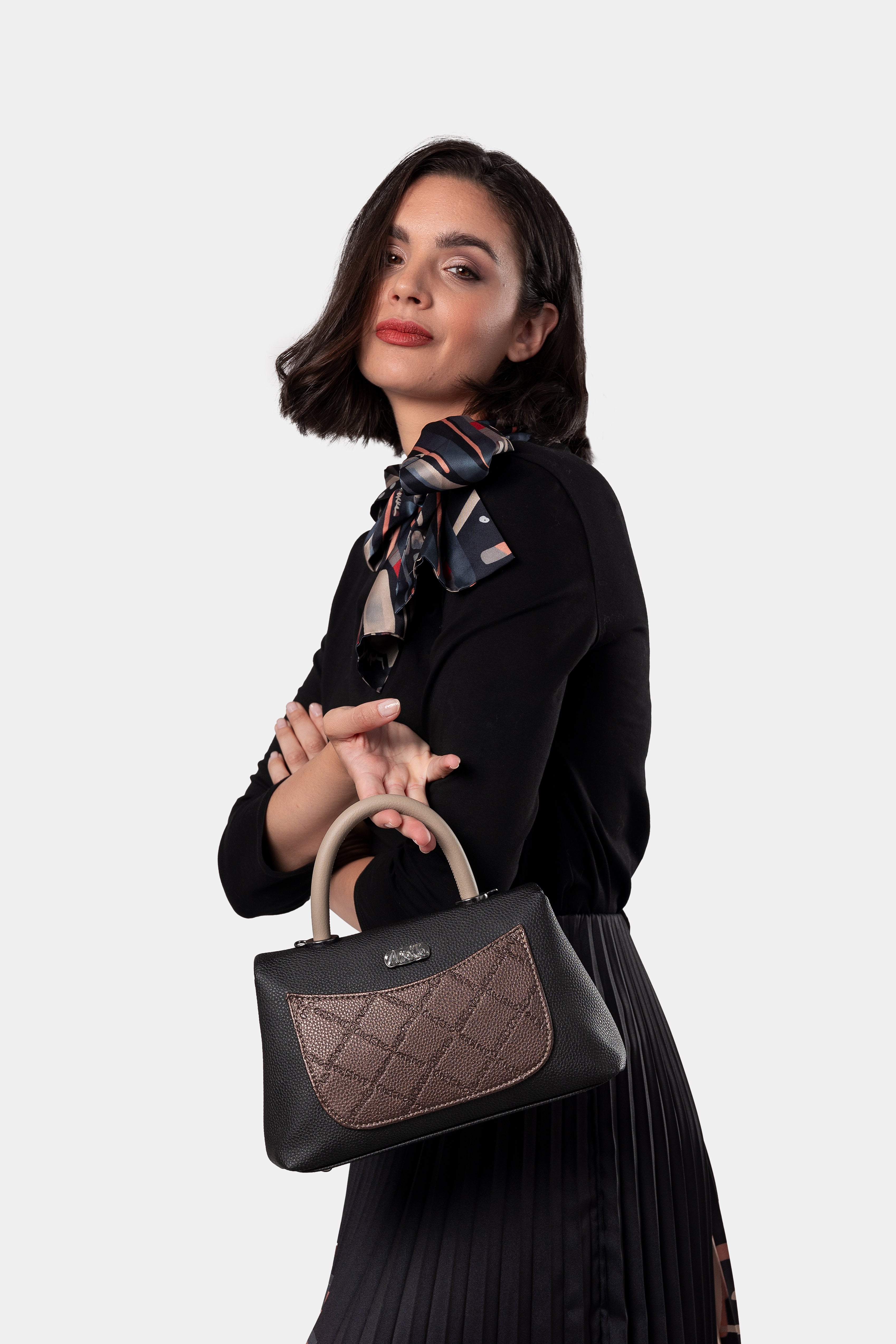 Parisian short-handle small bag with shoulder strap