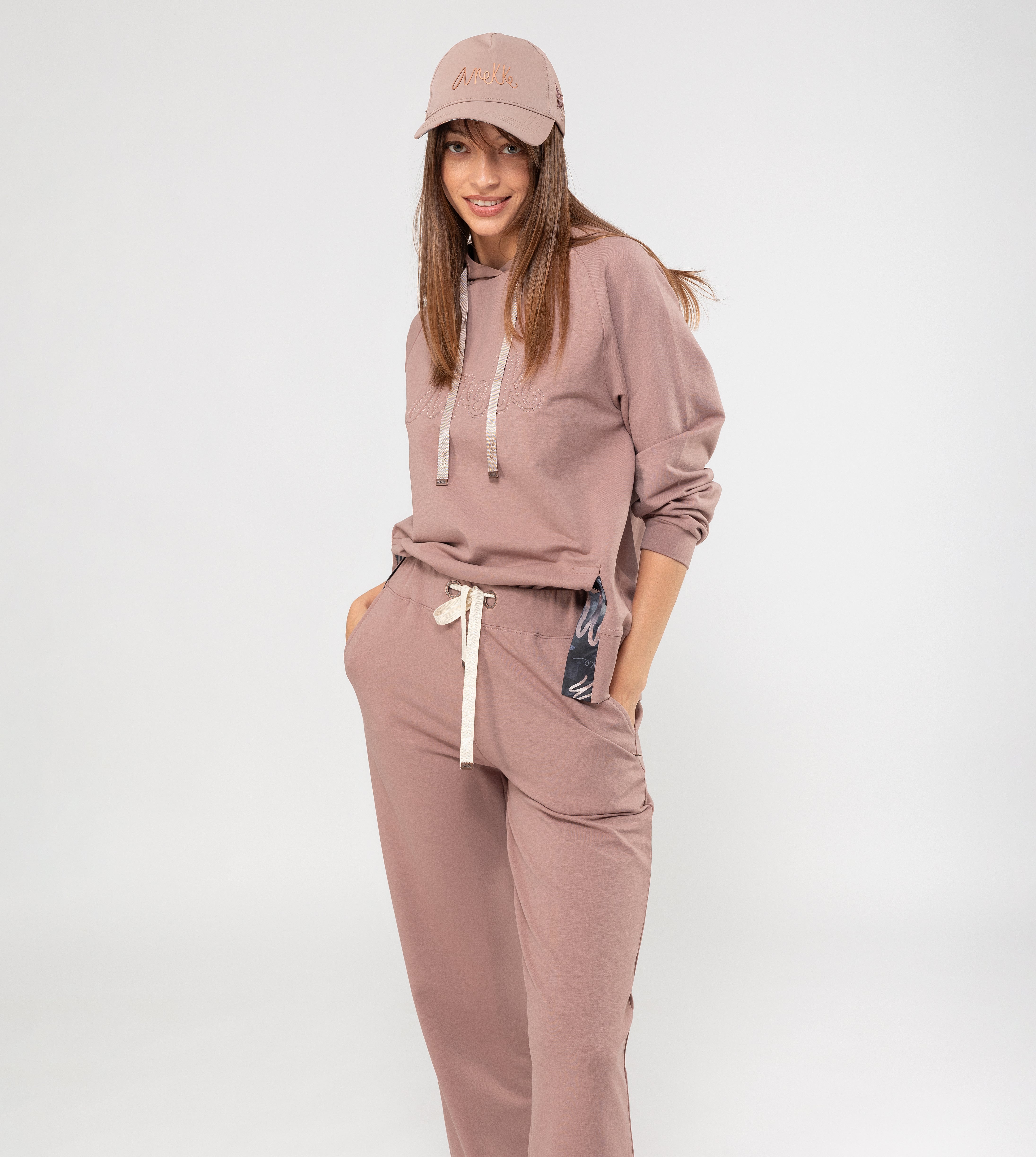 Anekke beige trousers