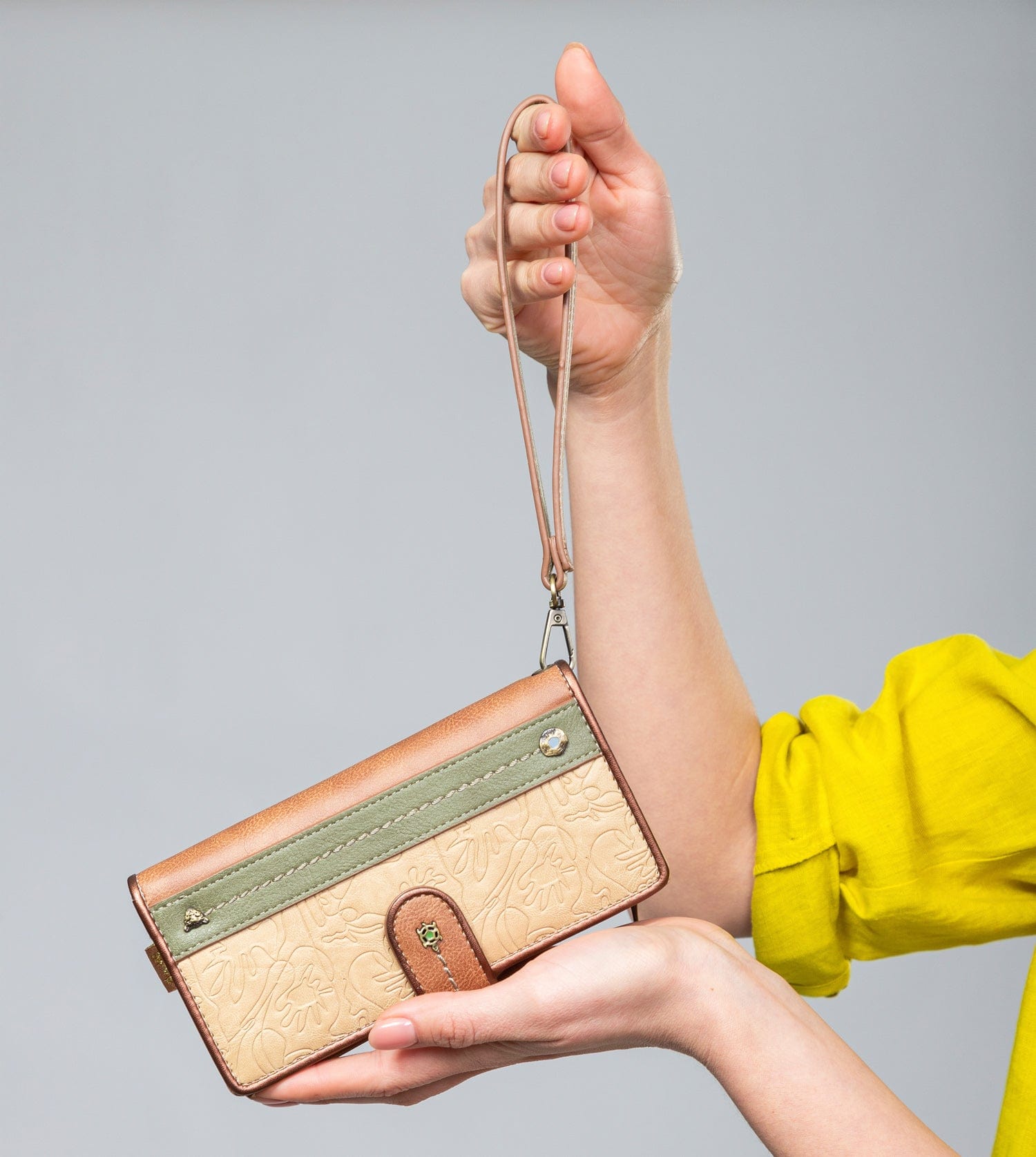 Butterfly large RFID wallet