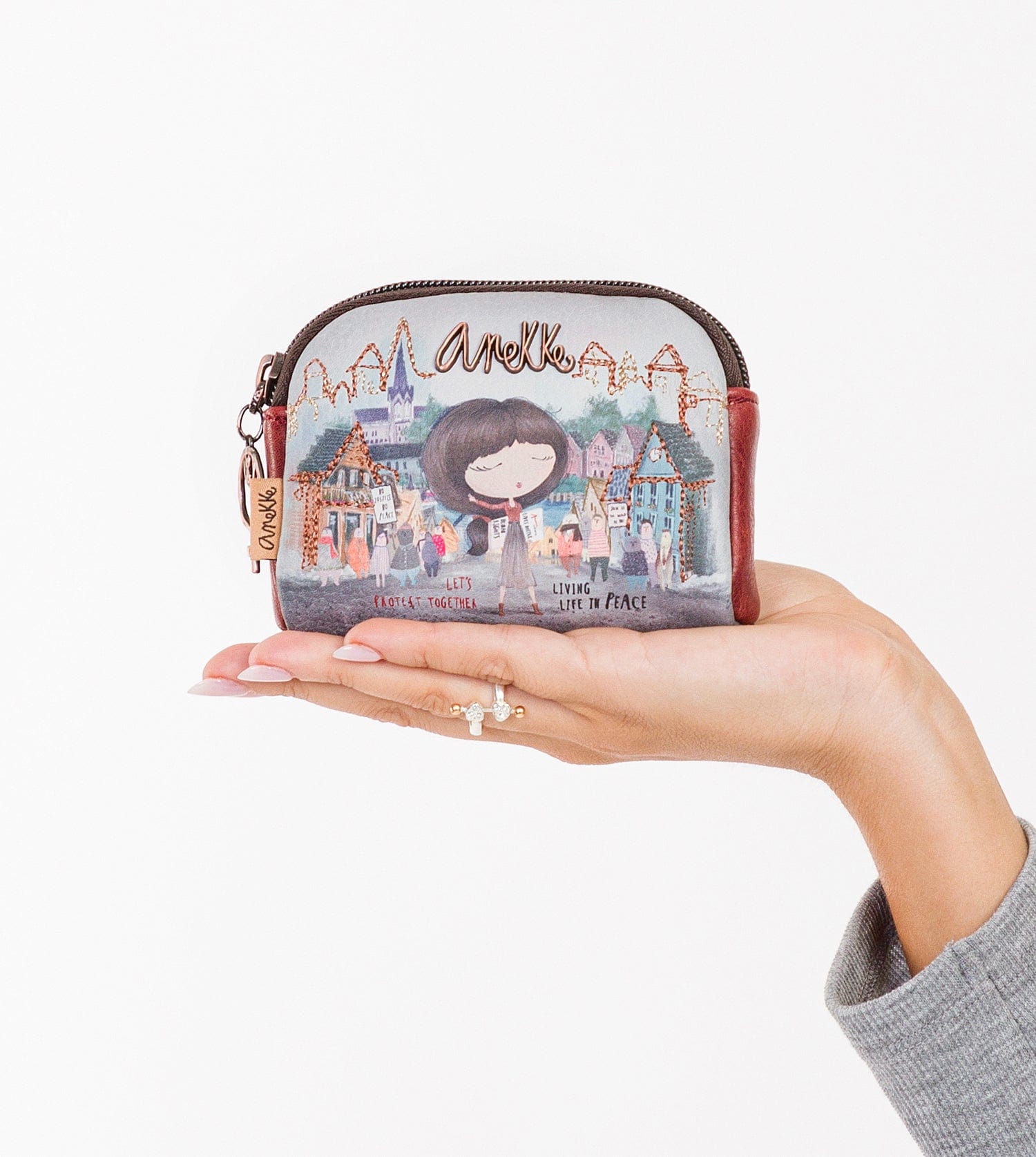 Small coin purse Voice
