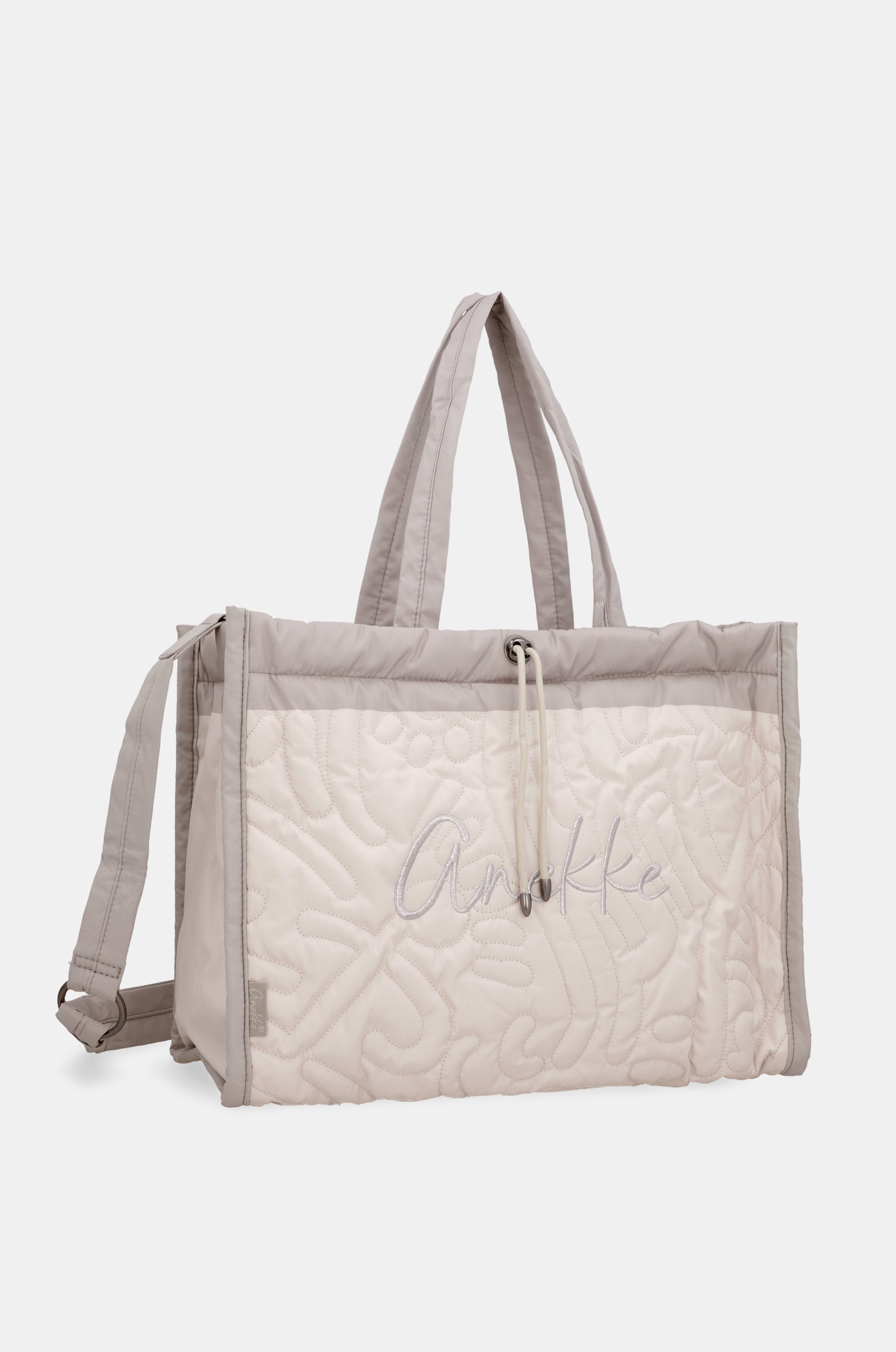 White padded beach bag
