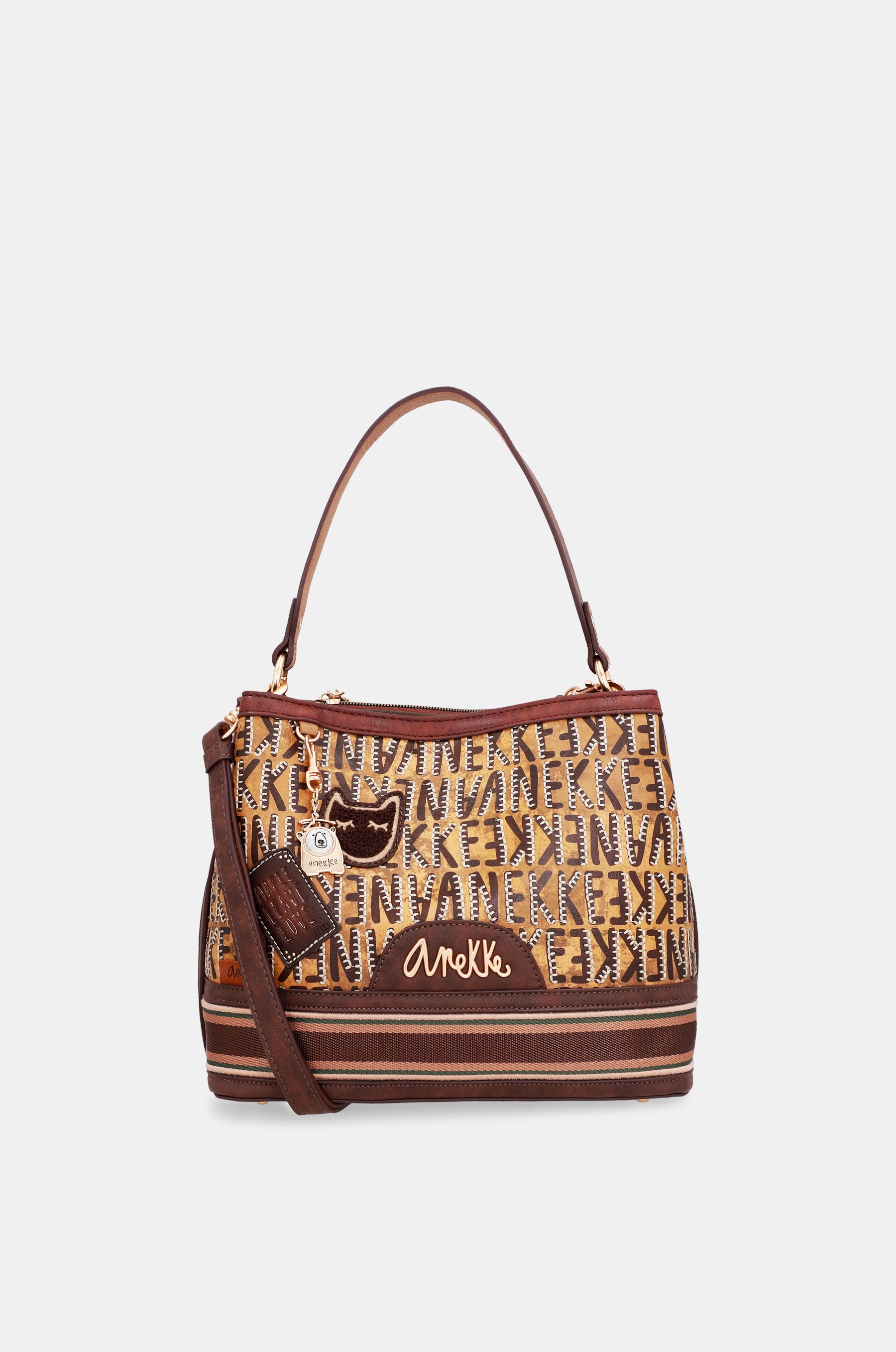 Urban shoulder bag with shoulder strap
