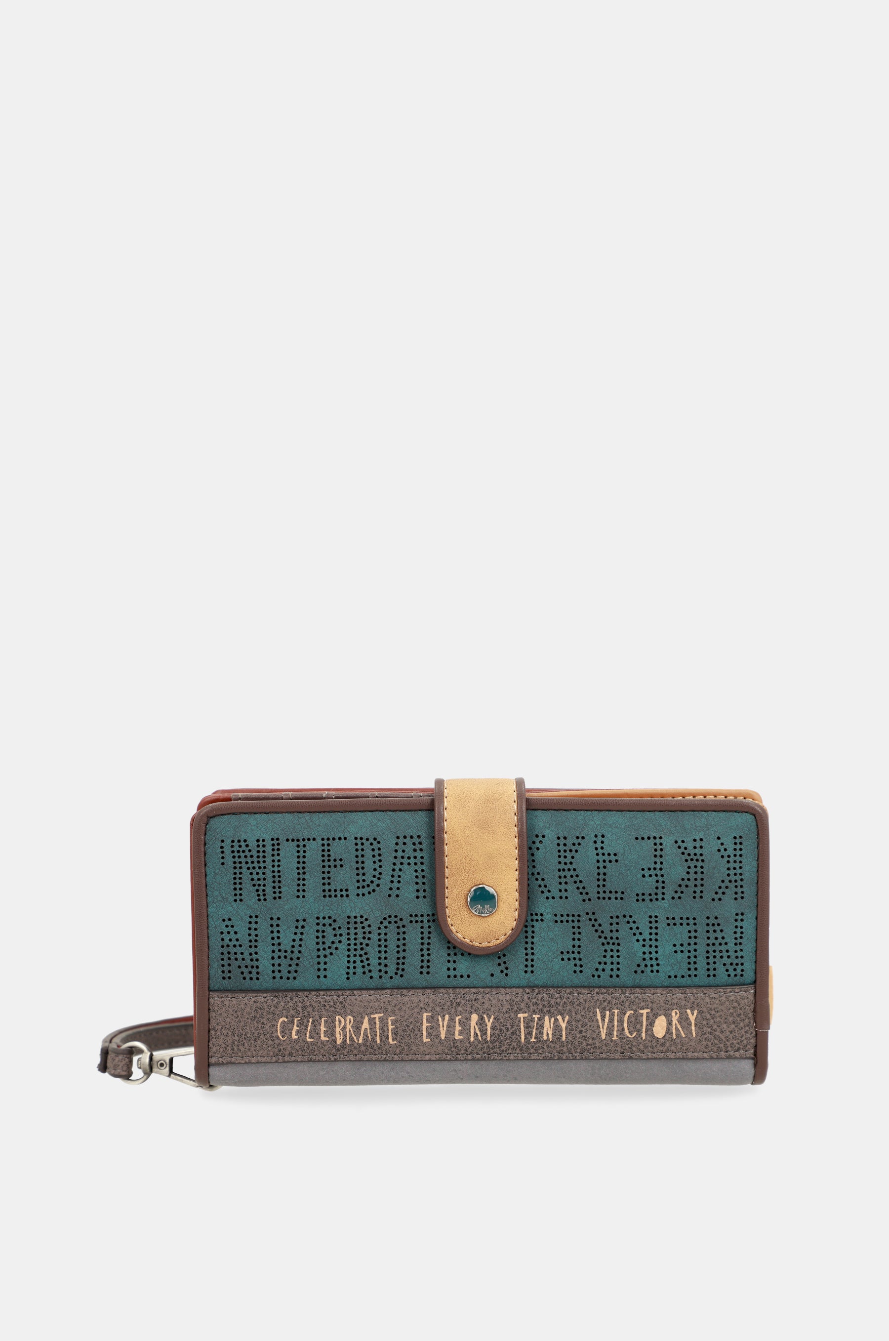 Large wallet Voice
