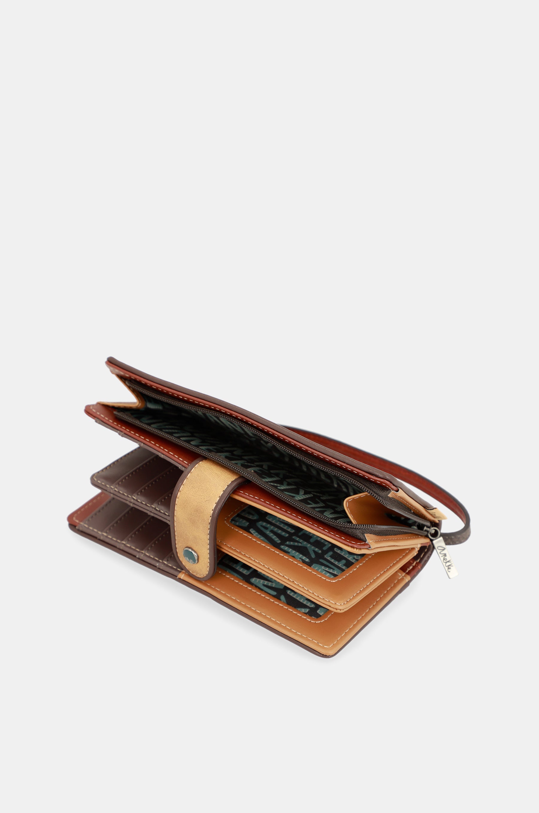 Large wallet Voice