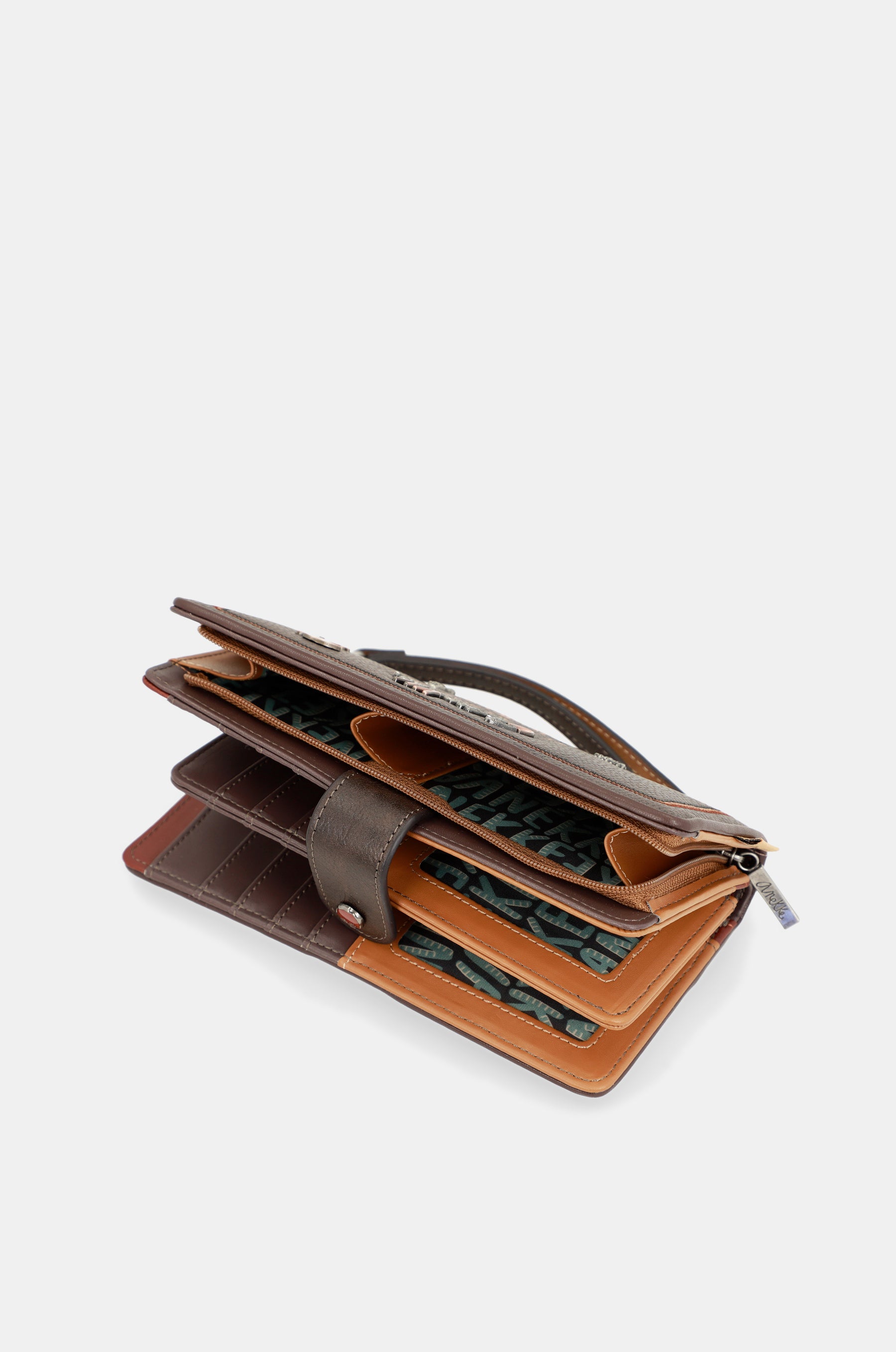 Respect large wallet