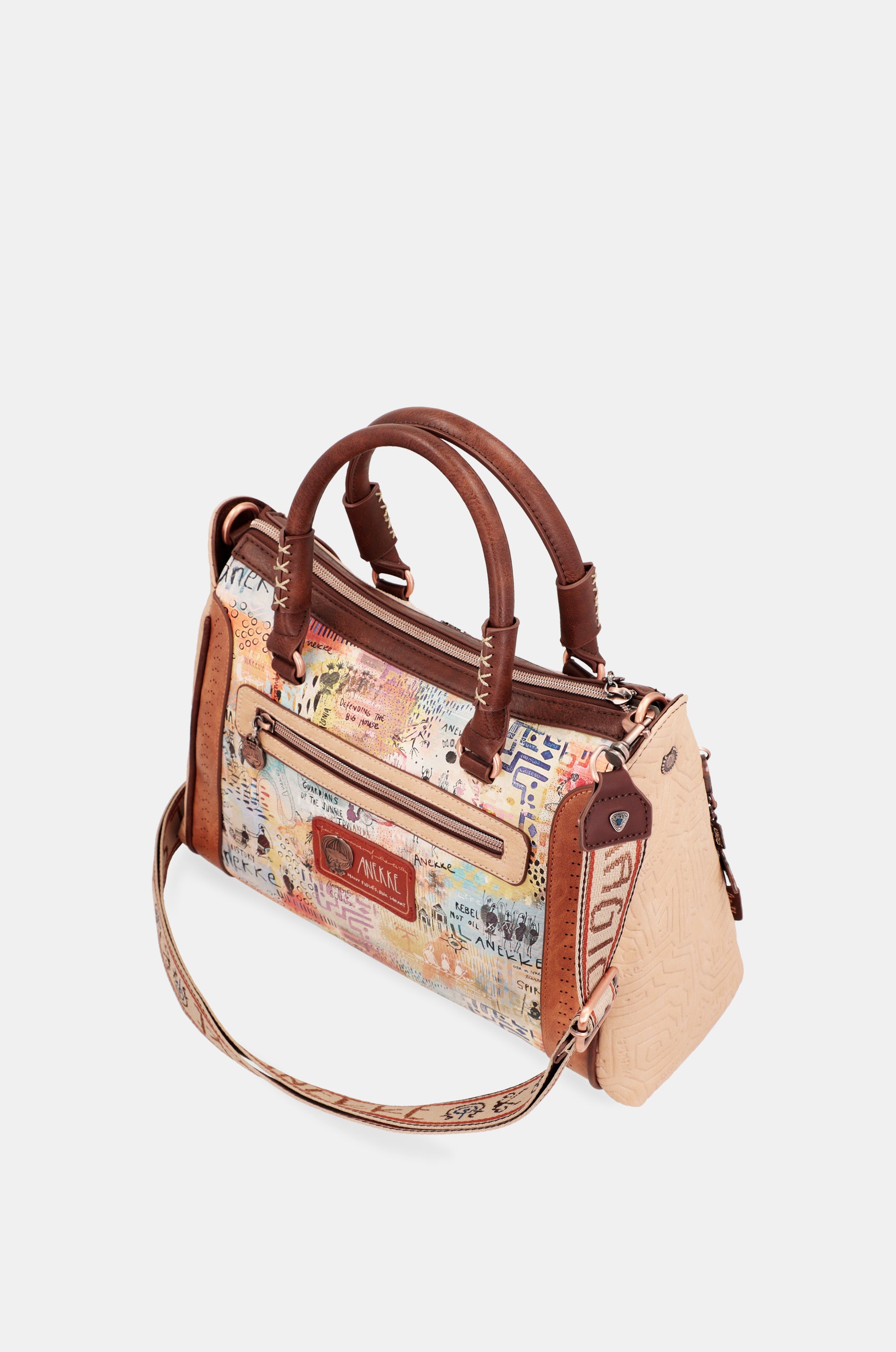 Menire large crossbody bag with shoulder straps