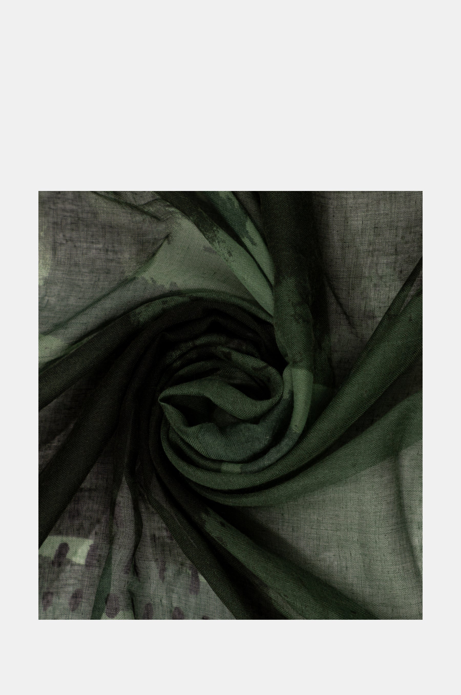 Amazonia green printed scarf