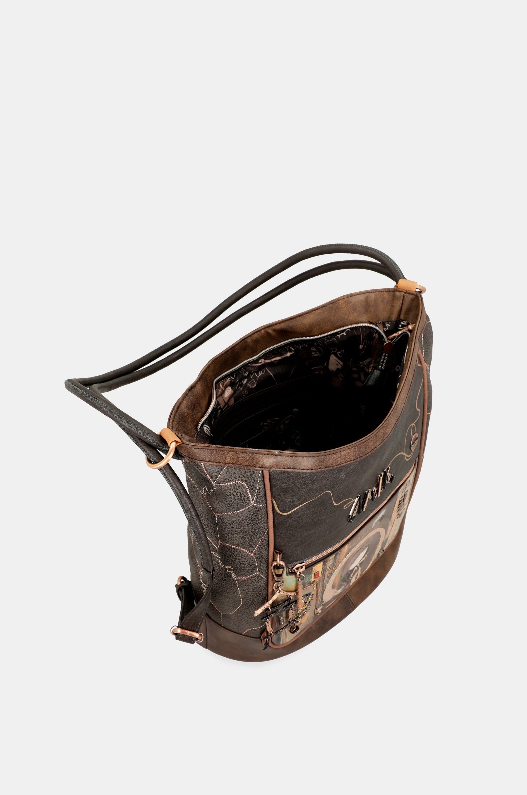 Shōen shoulder bag convertible into a backpack