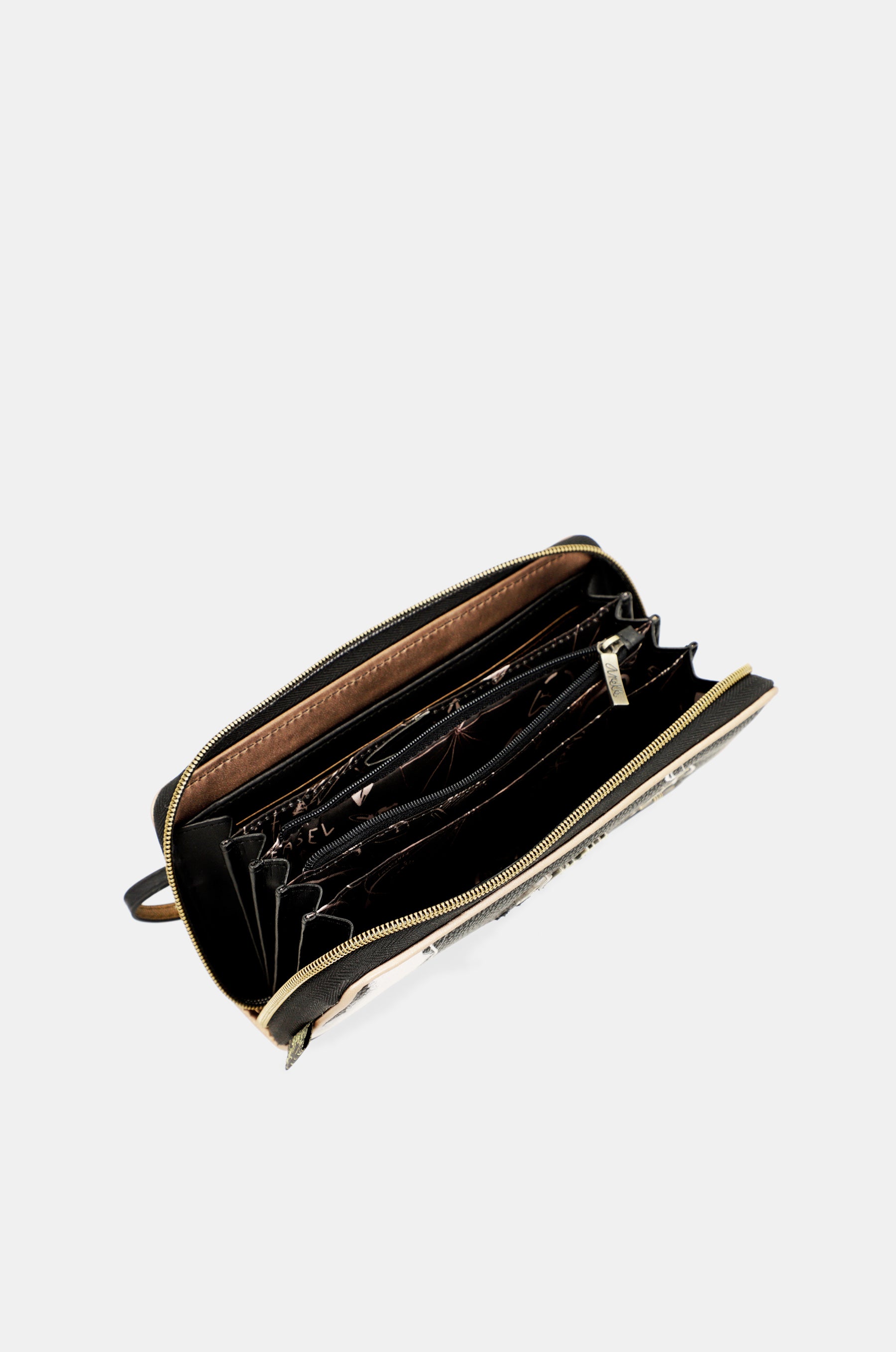 Nature Shodō Anekke large black RFID wallet