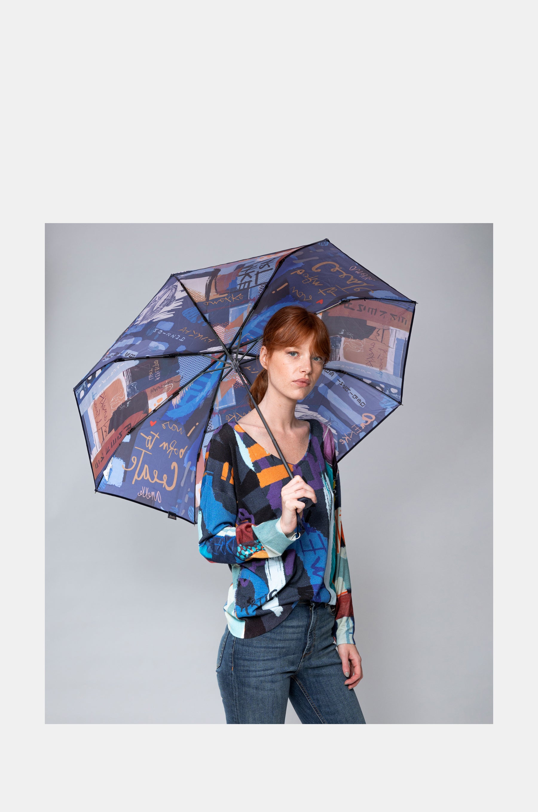 Contemporary manual folding umbrella