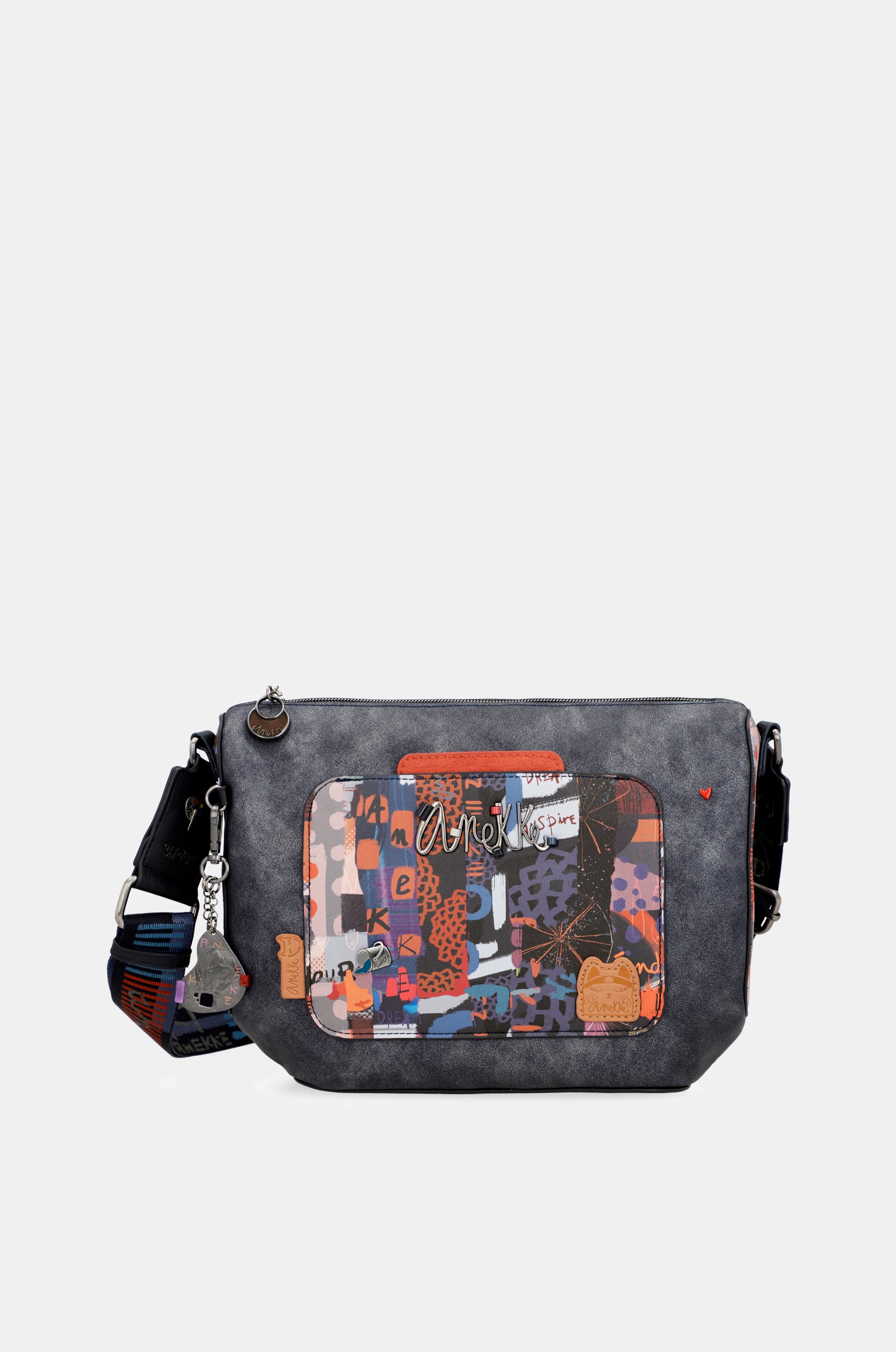 Kyomu medium shoulder bag