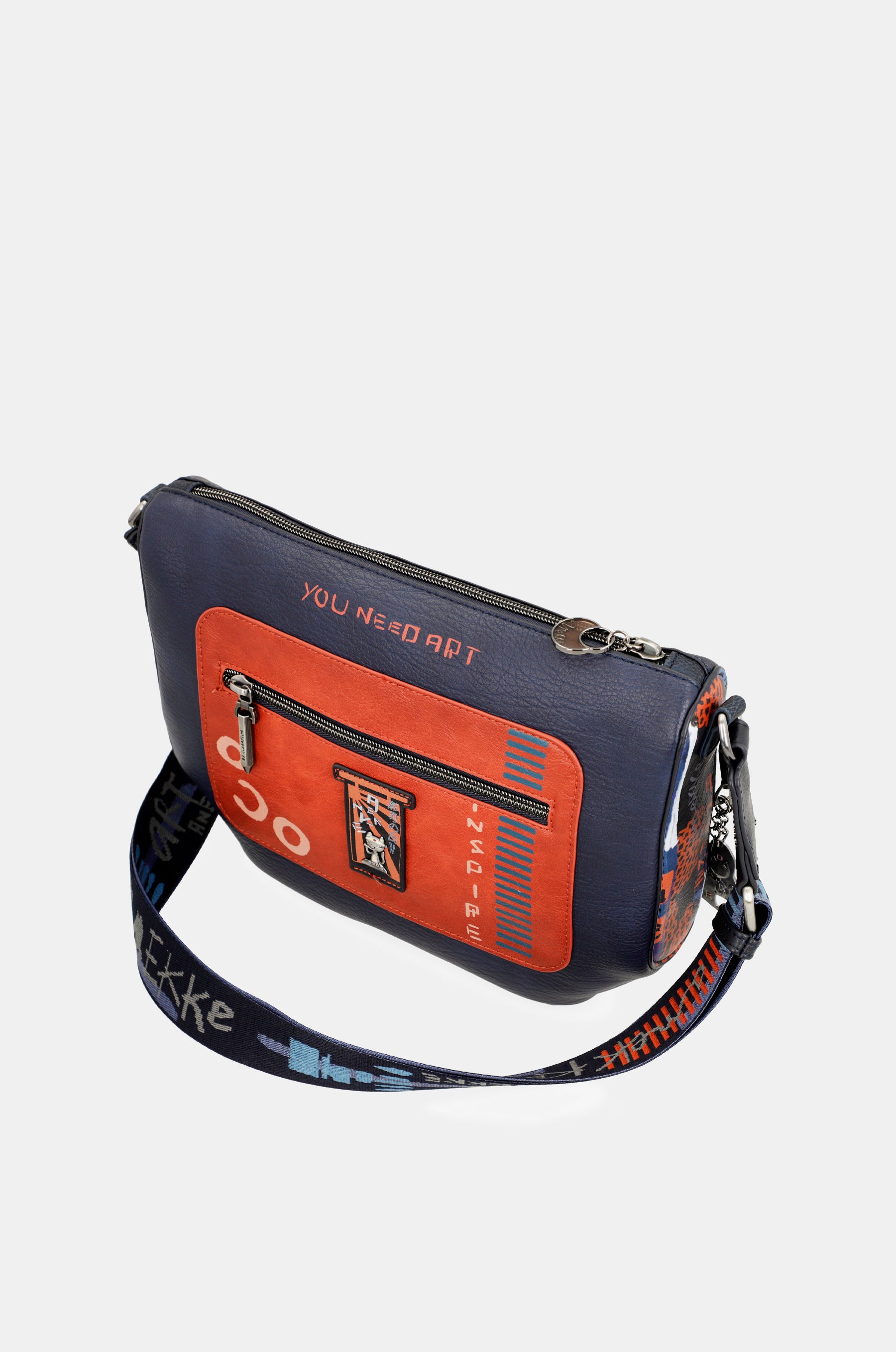 Kyomu medium shoulder bag