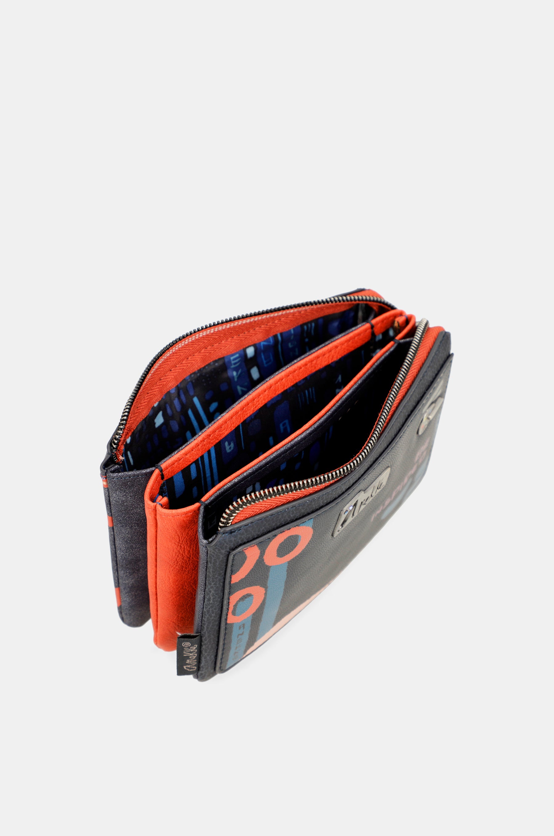 Nagare triple purse