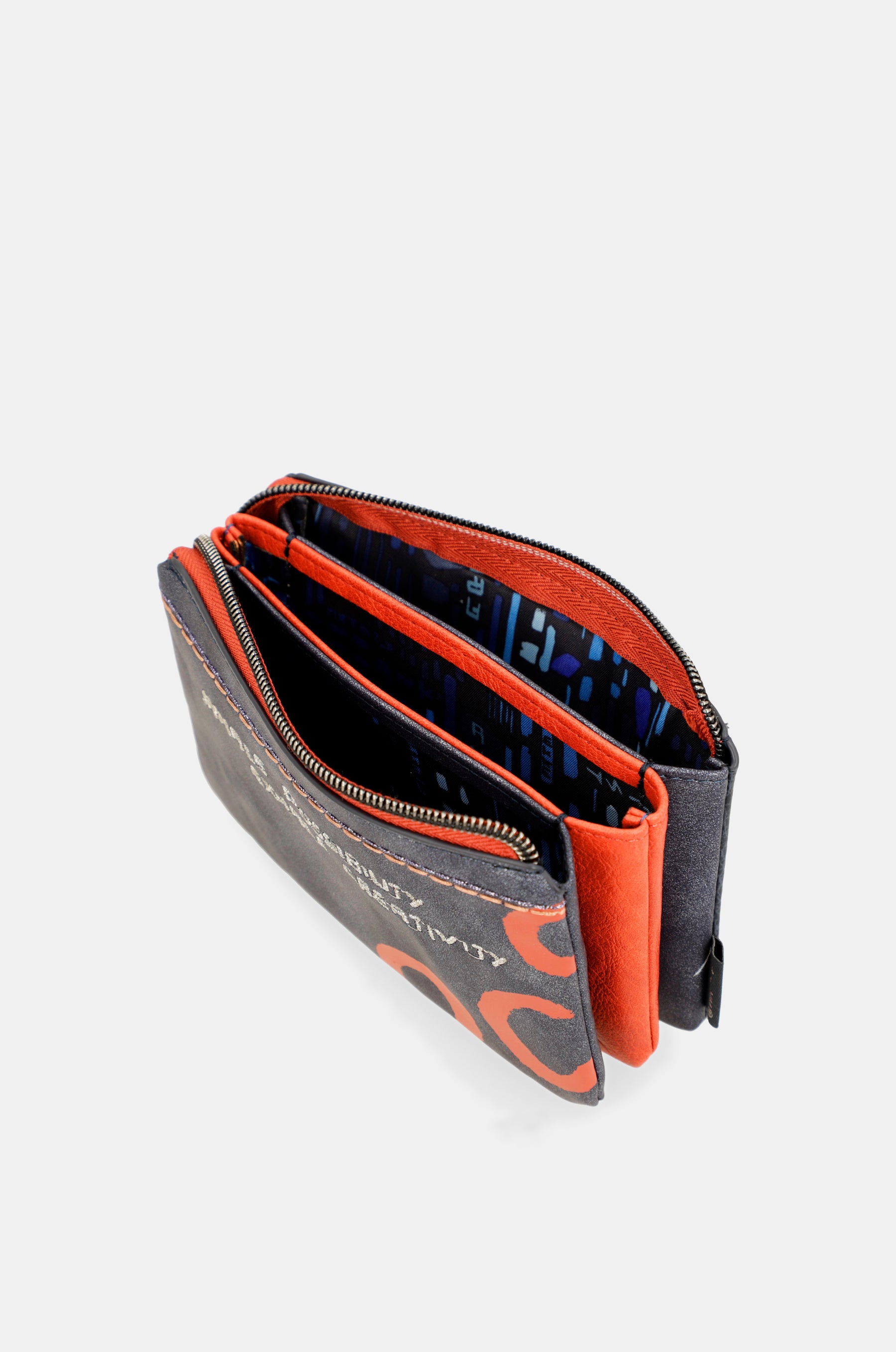 Nagare triple purse