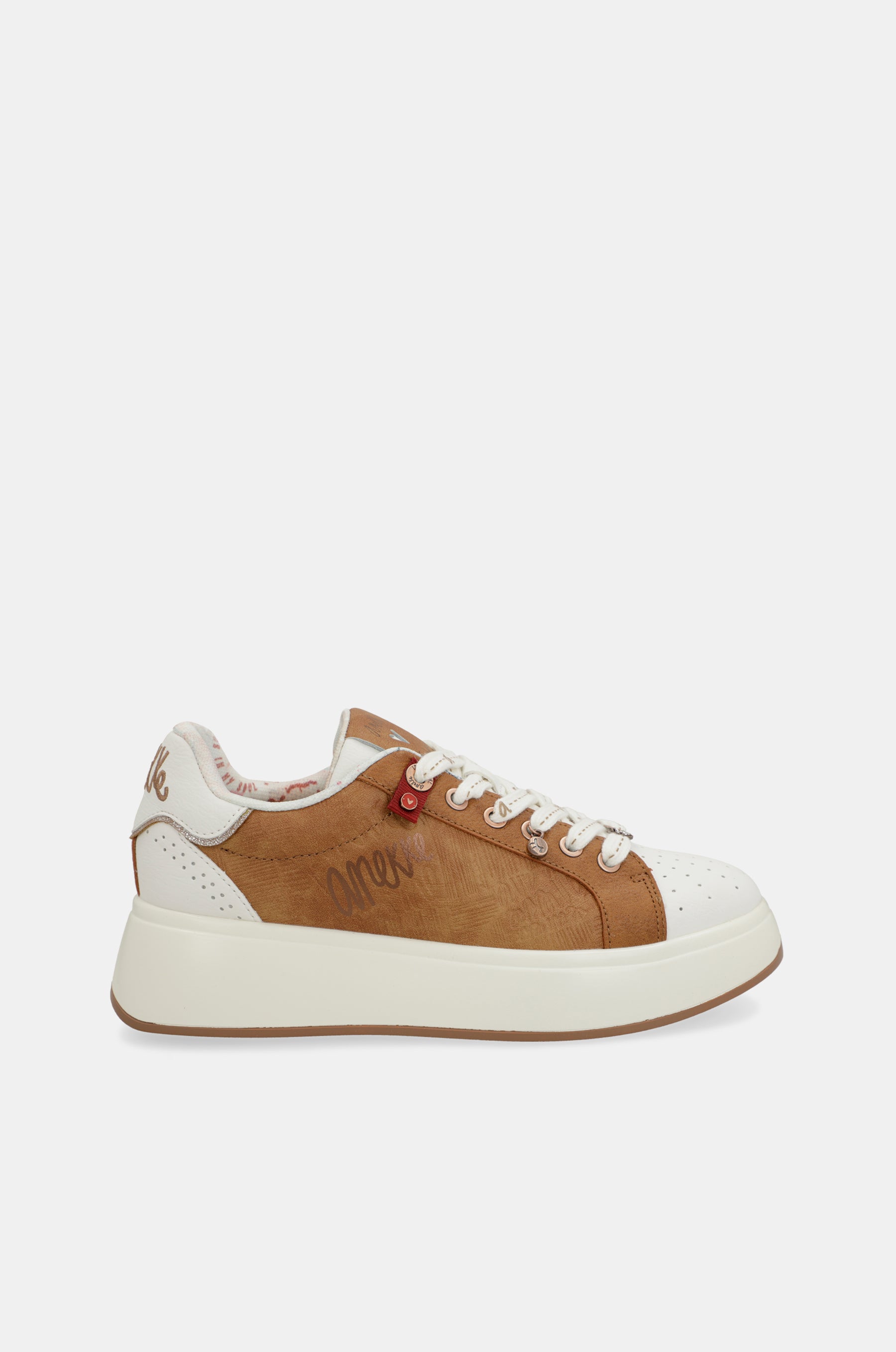 Peace & Love brown sneakers