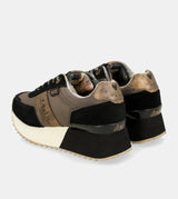 Urban brown sneaker