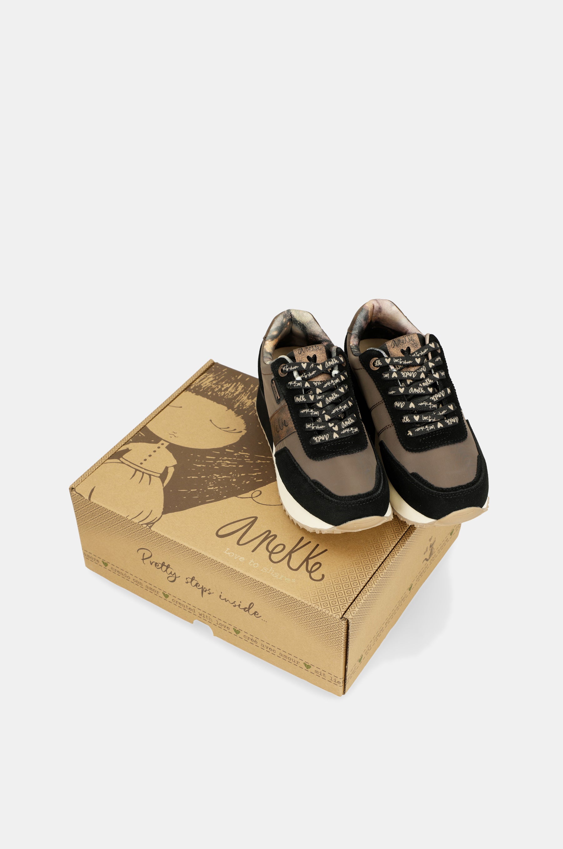 Urban brown sneaker