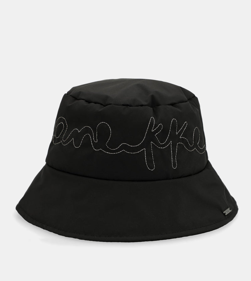 Black bucket hat