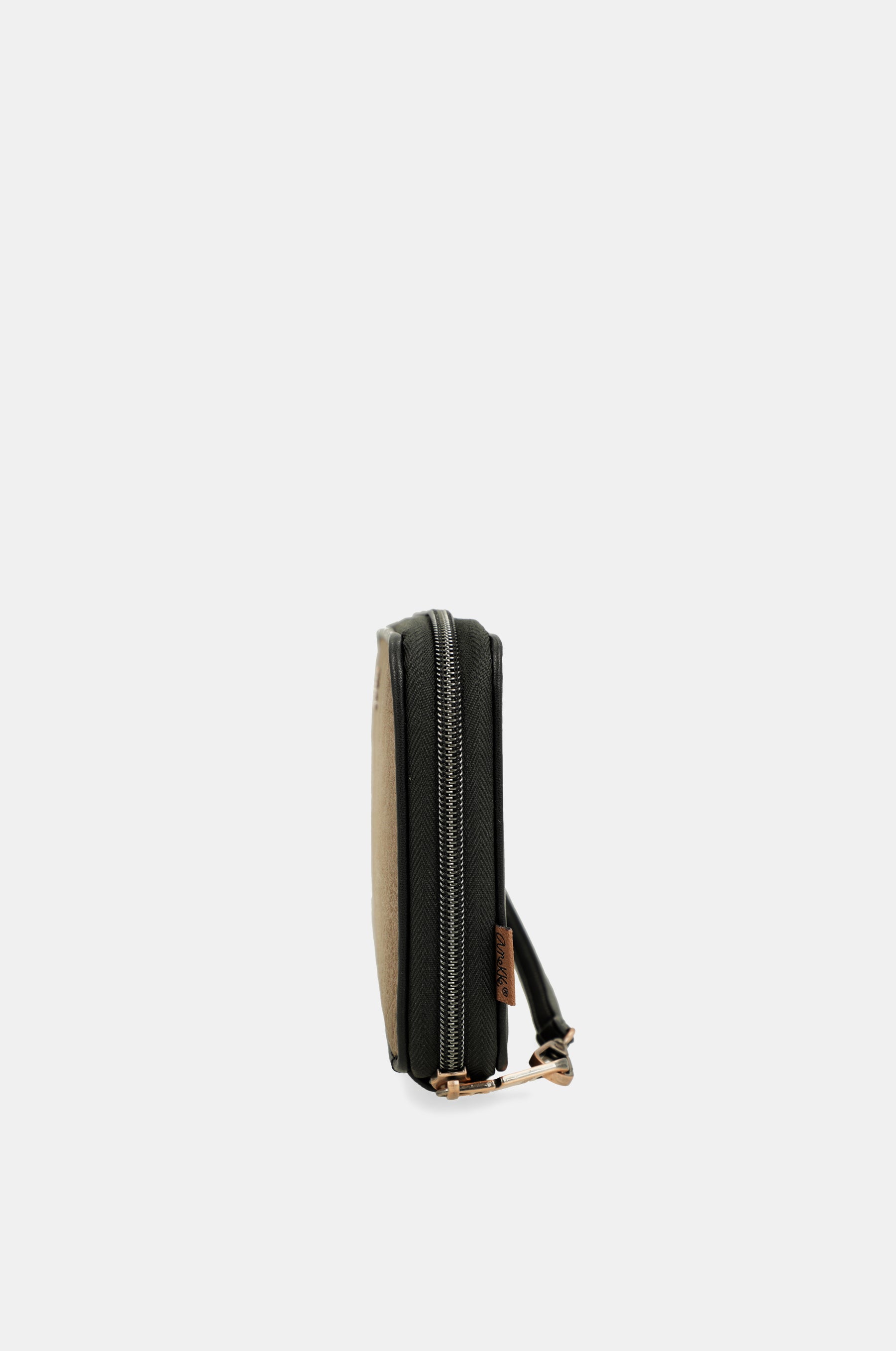 Dreamverse RFID passport wallet