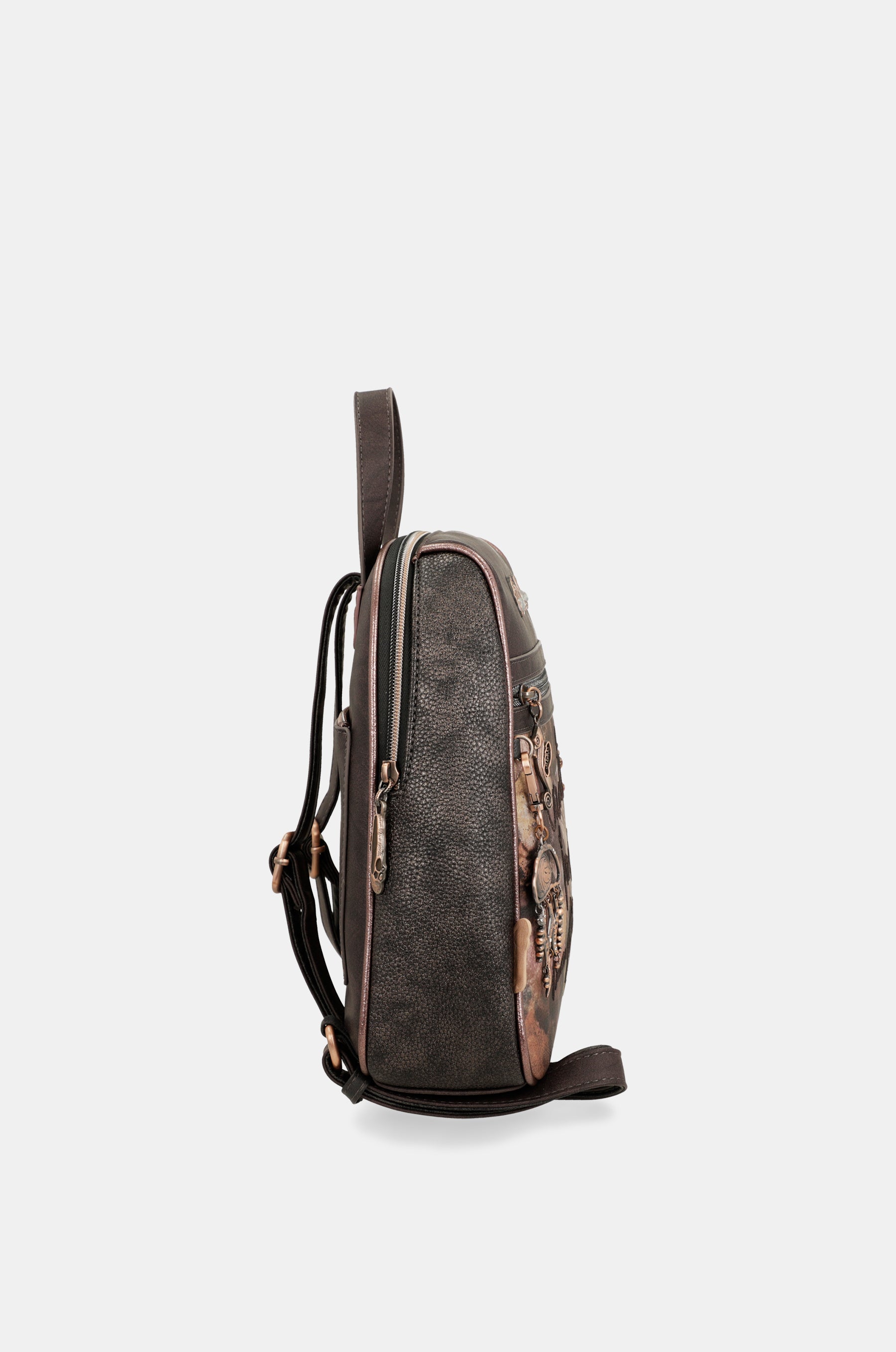 Land medium backpack