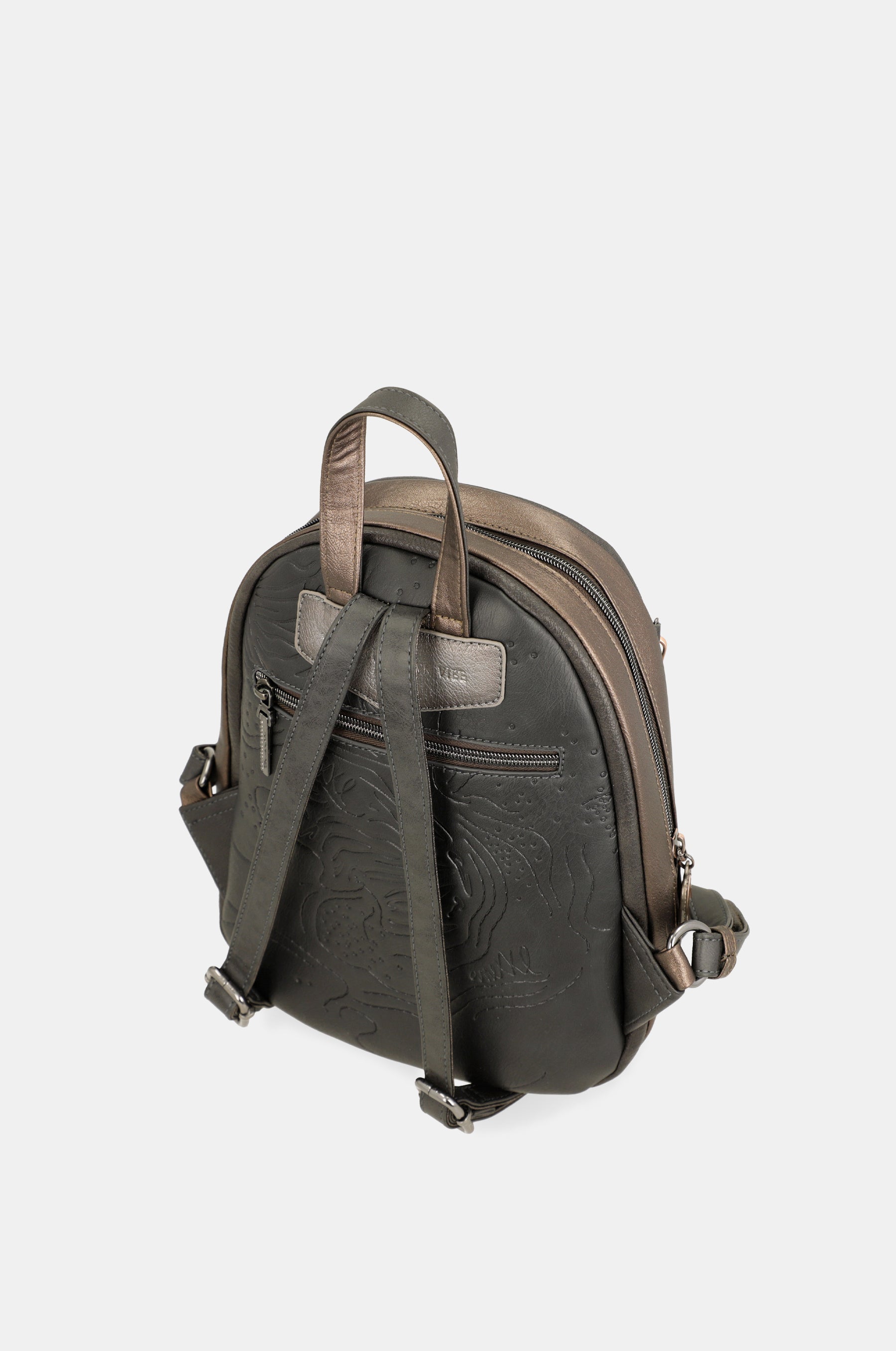 Wings backpack for leisure use