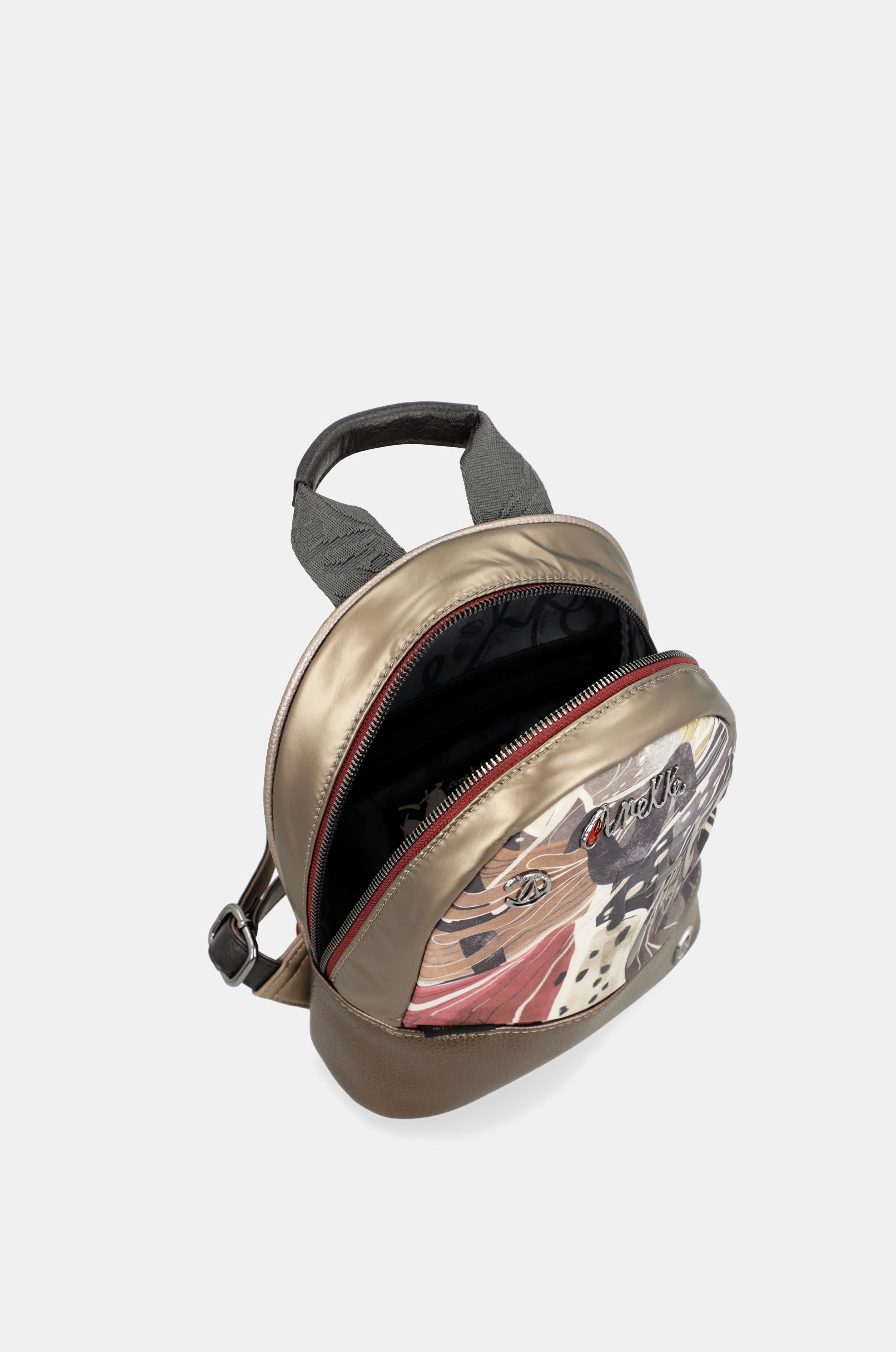 Imaginary small backpack