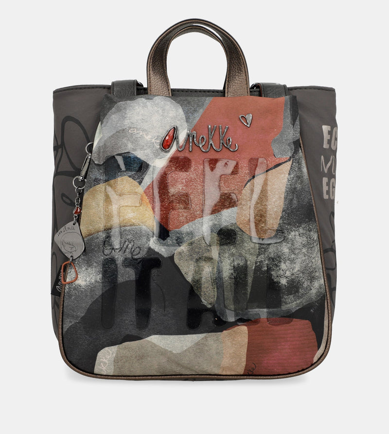 Imaginary medium backpack