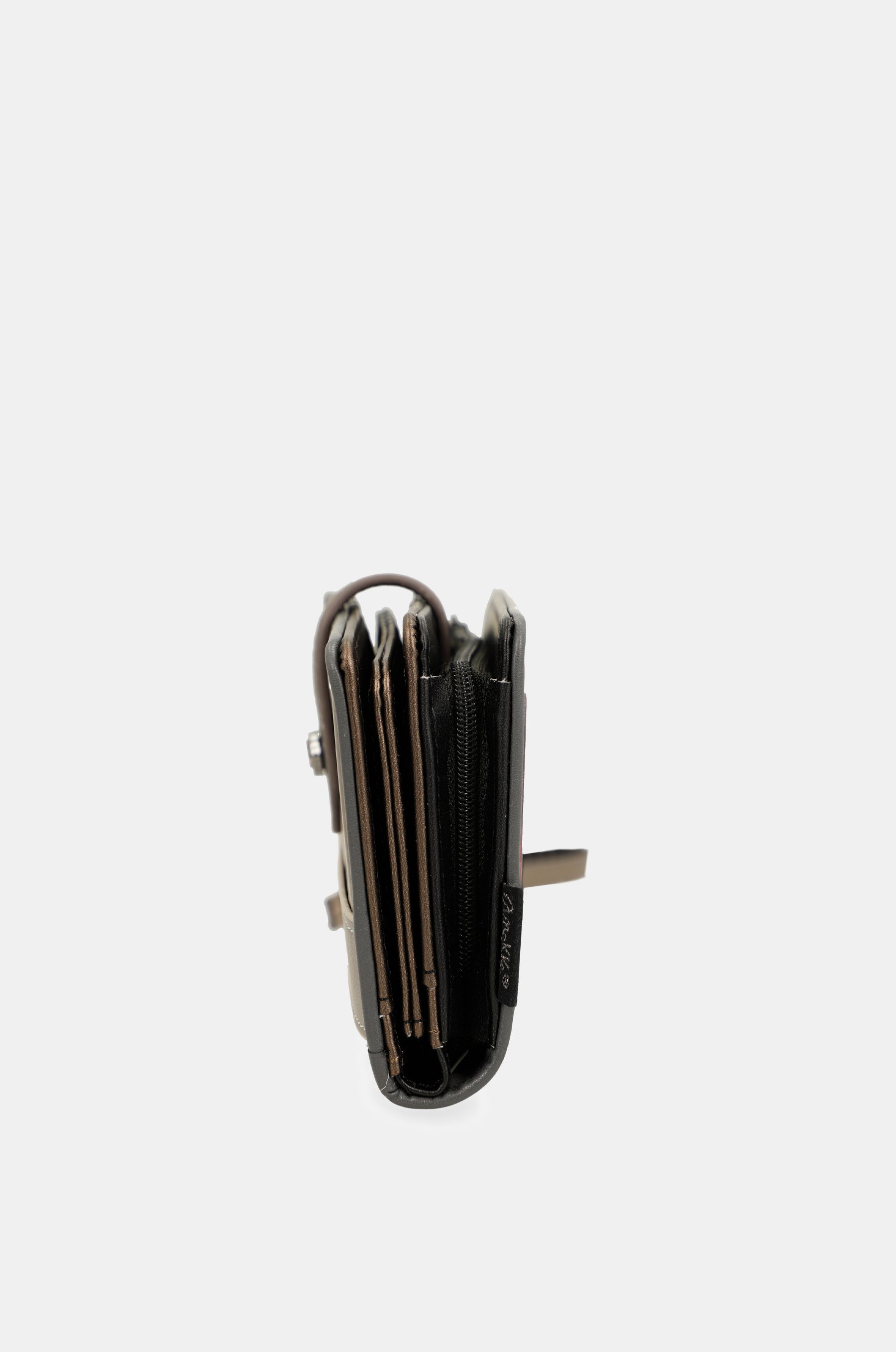 Imaginary large wallet