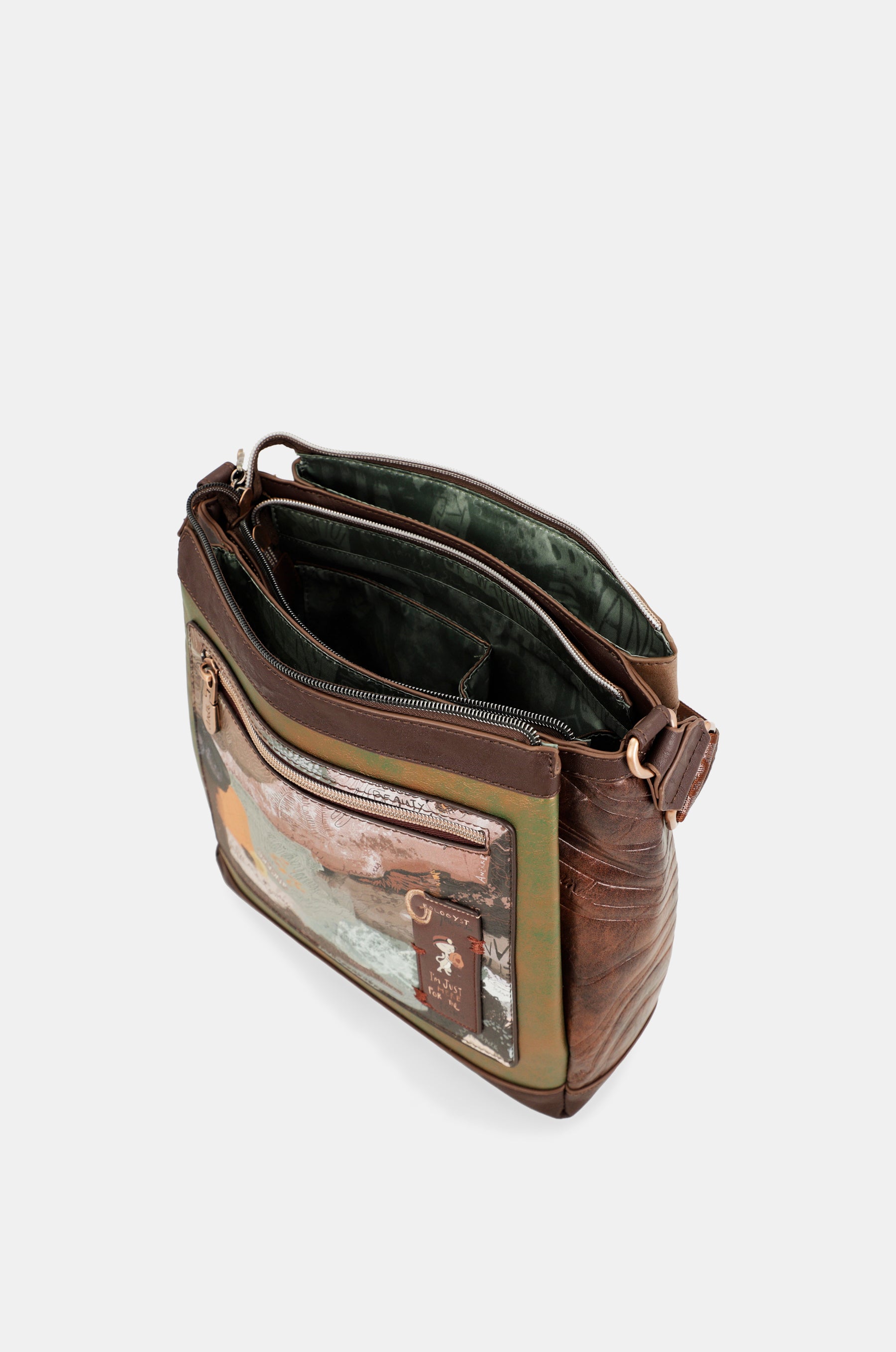 Core medium crossbody bag