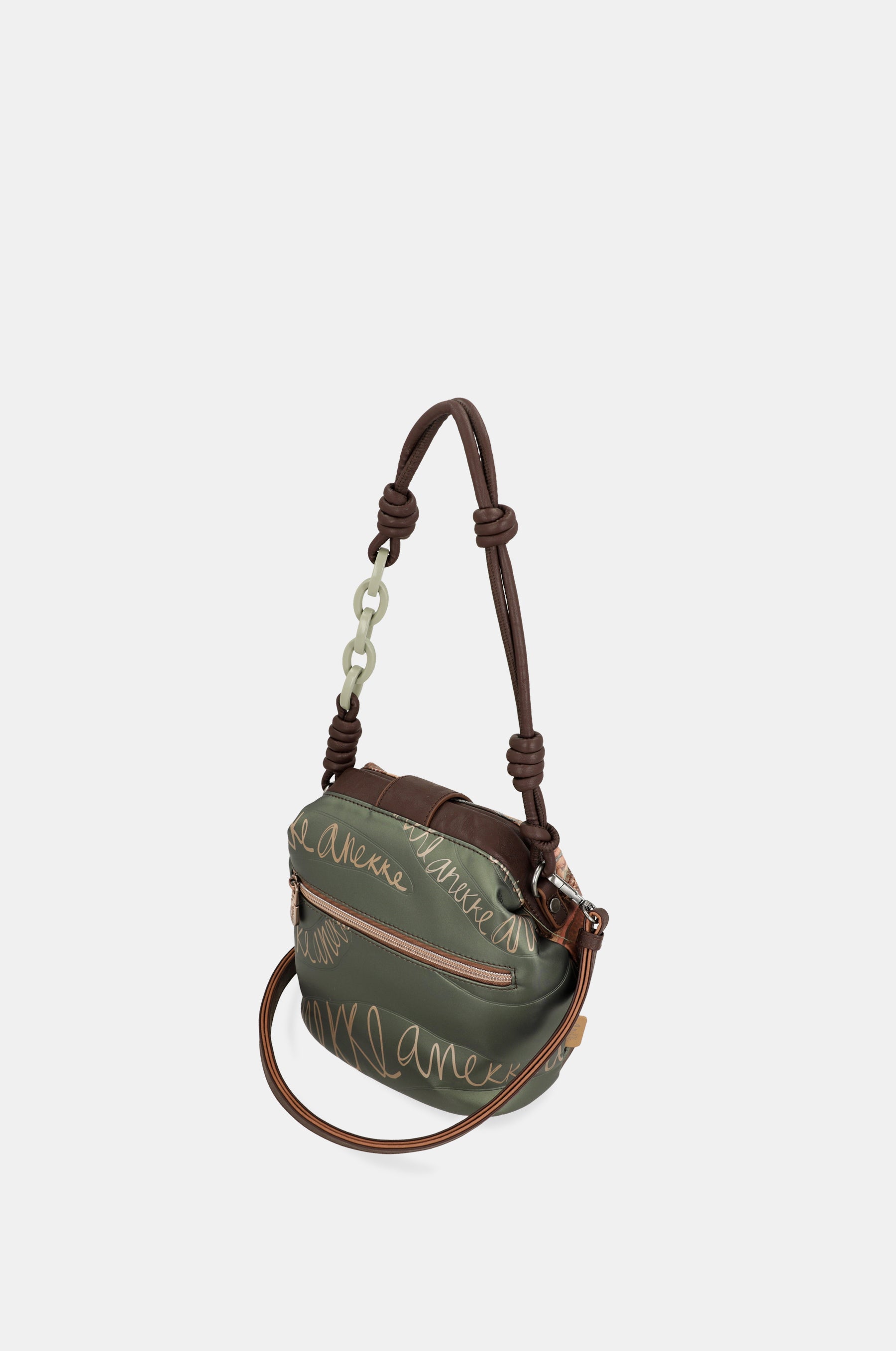 Outer bucket-shape bag