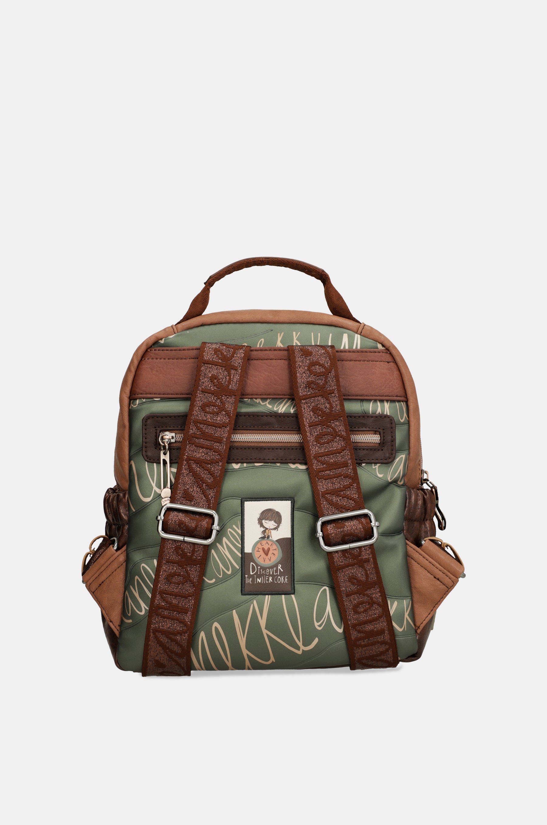 Outer backpack for leisure use