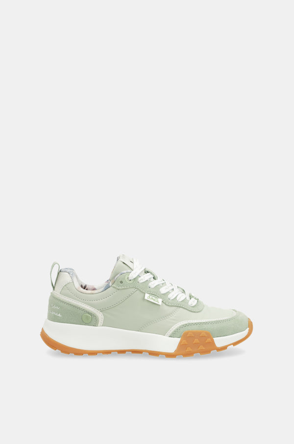 Retro sneakers Memories