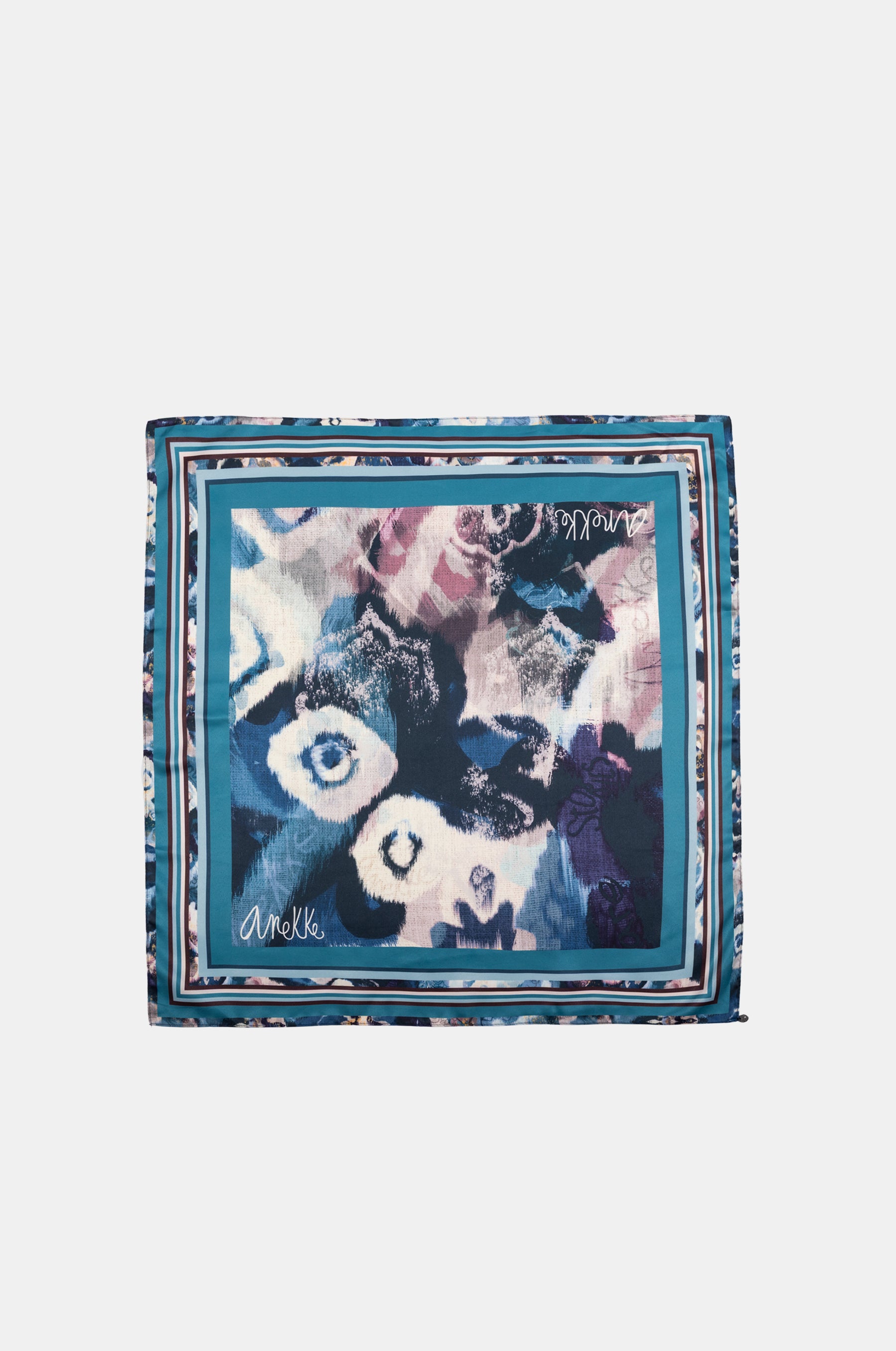 Real square scarf