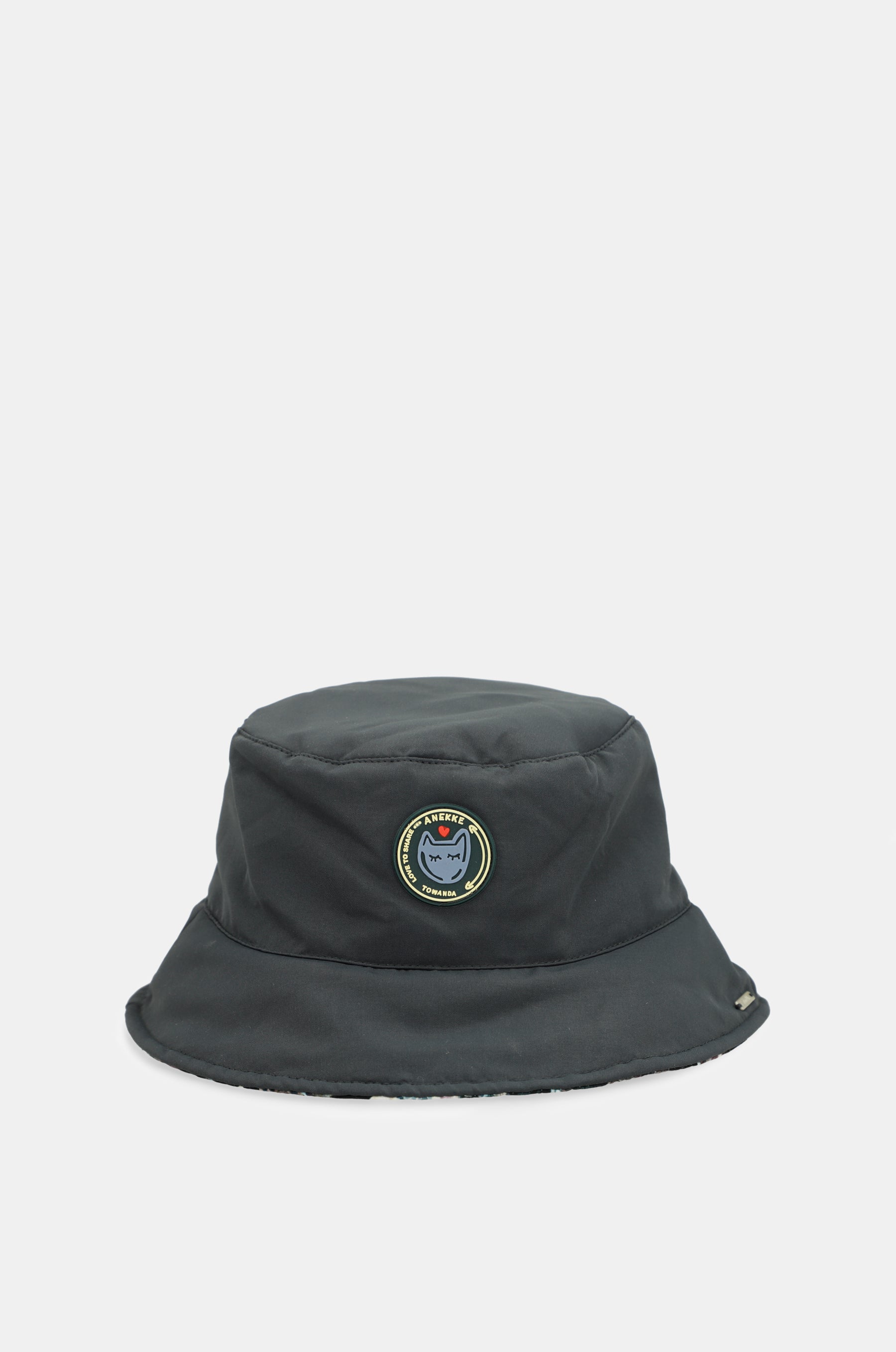 Real bucket hat