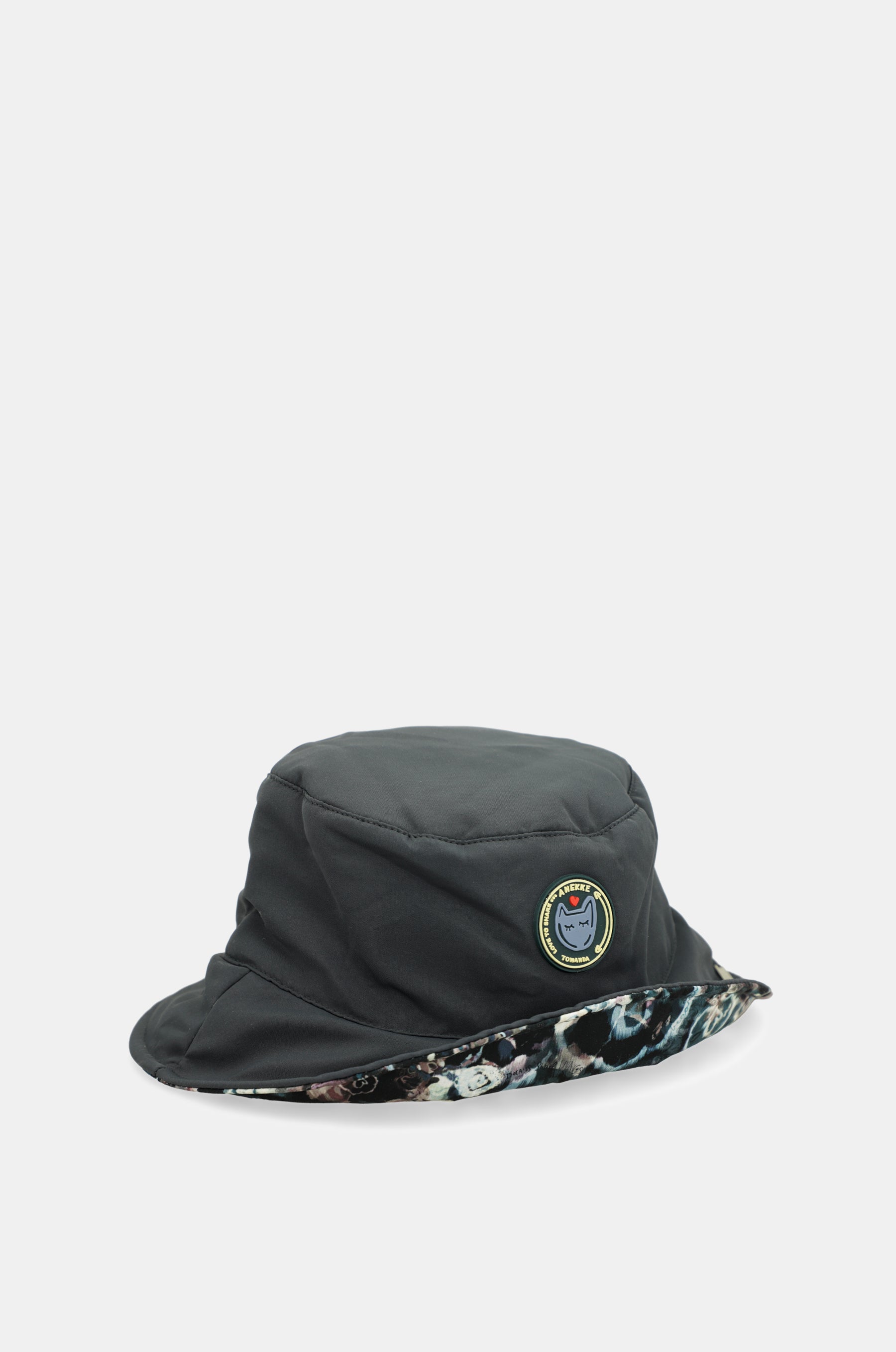 Real bucket hat