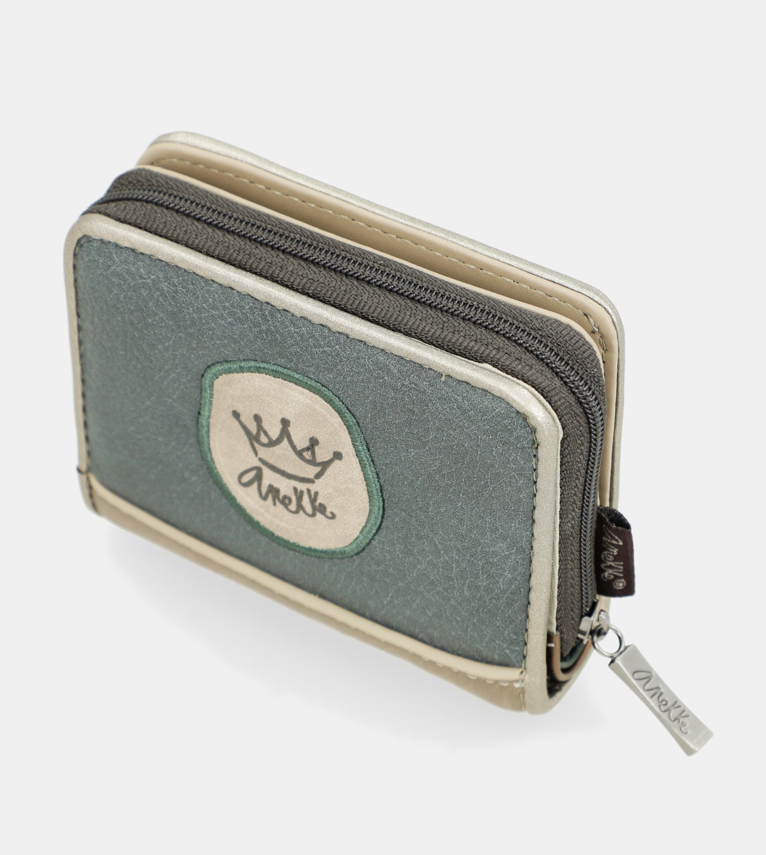 Real small RFID wallet